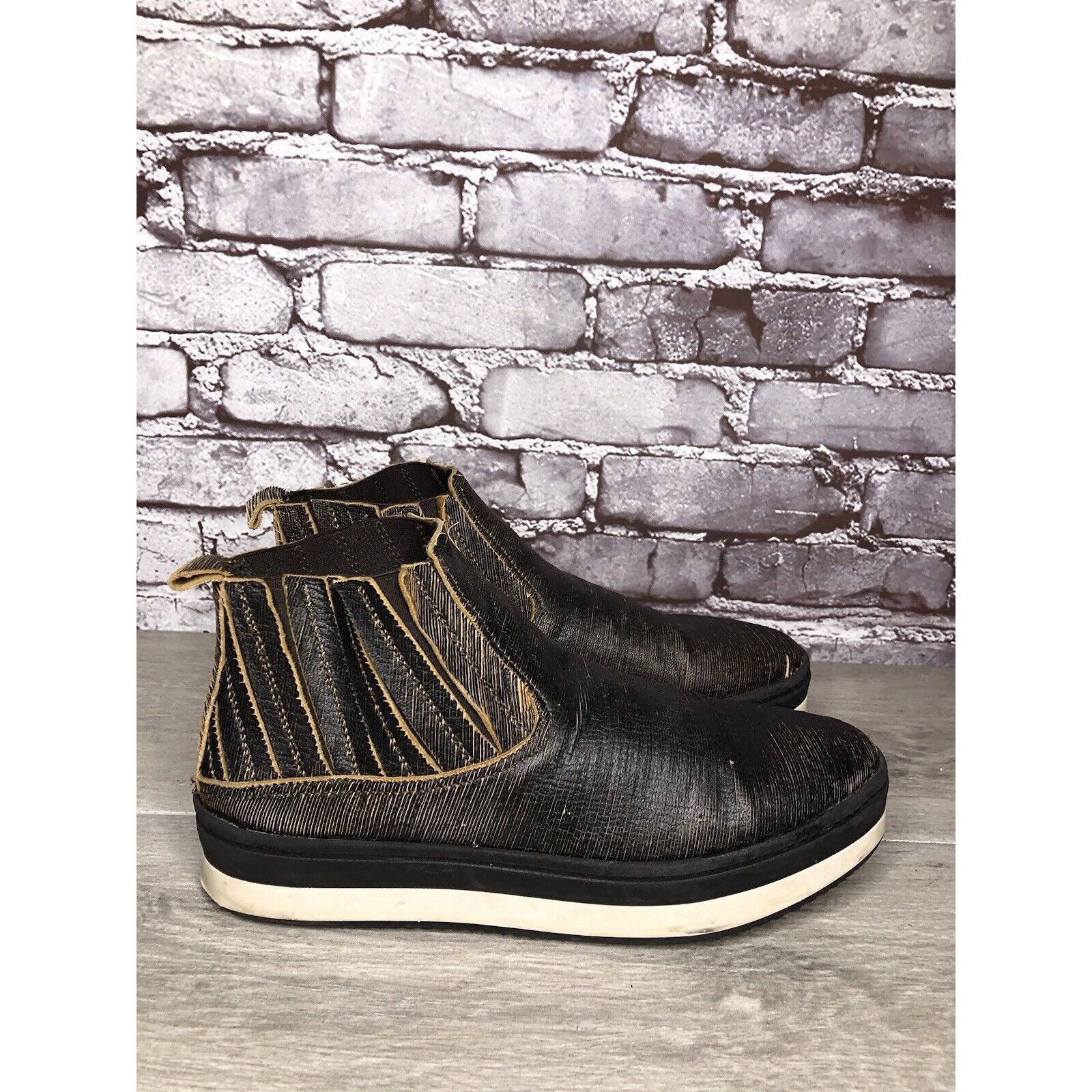 Free People Free People Black Leather Distressed Chelsea Booties Boots W Size US 10.5 / IT 40.5 - 10 Thumbnail