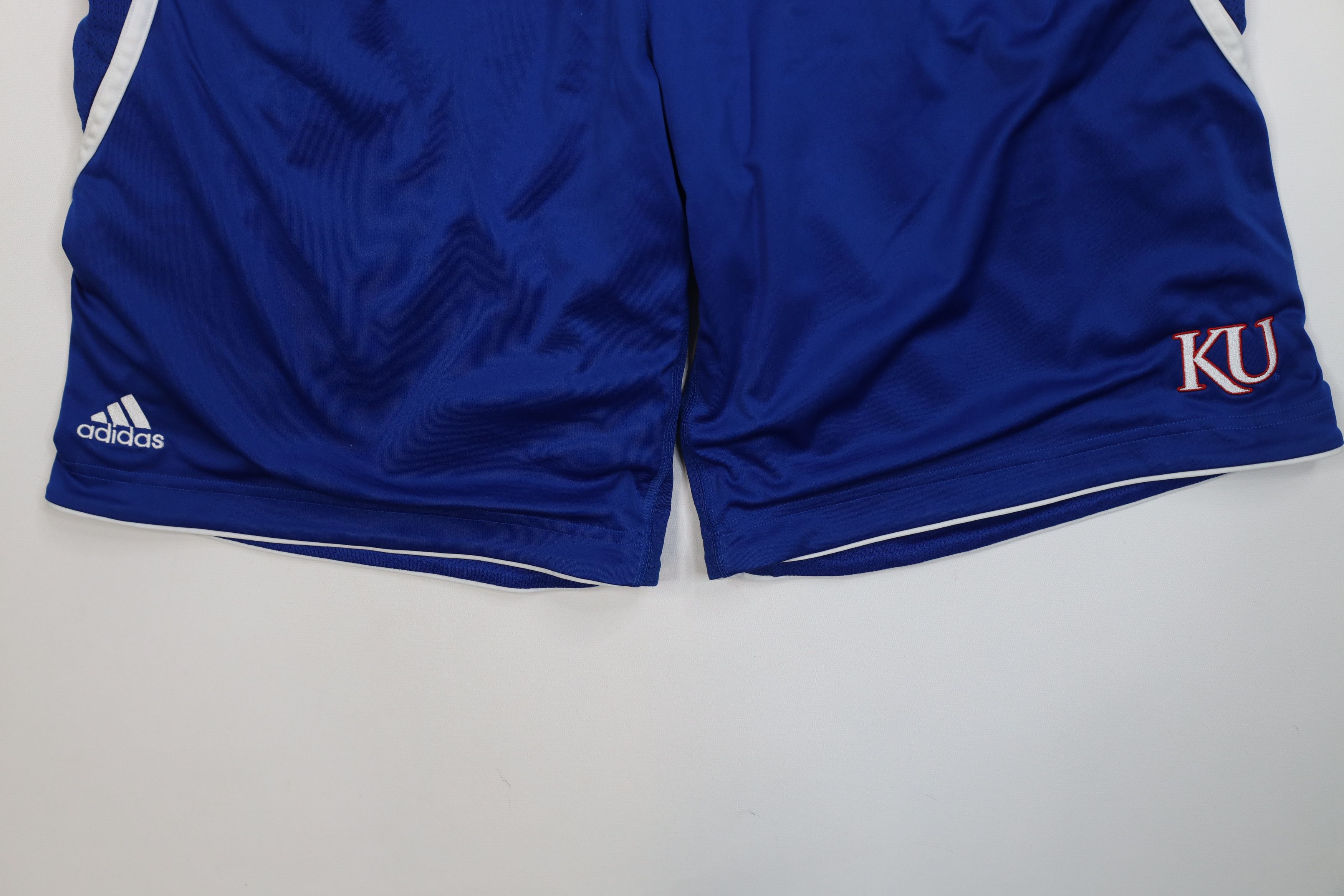 Adidas Adidas Team Issued Kansas University Basketball Shorts Blue Size US 32 / EU 48 - 4 Thumbnail