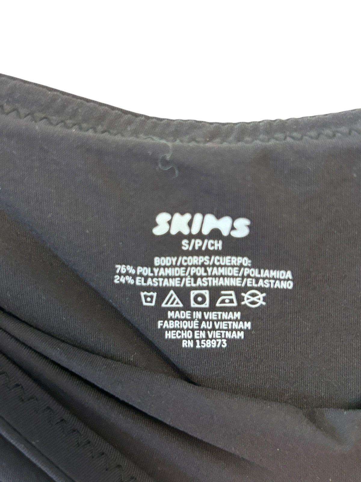 SKIMS NWT SKIMS Fits Everybody Mini Skirt Small Size 27" / US 4 / IT 40 - 5 Thumbnail