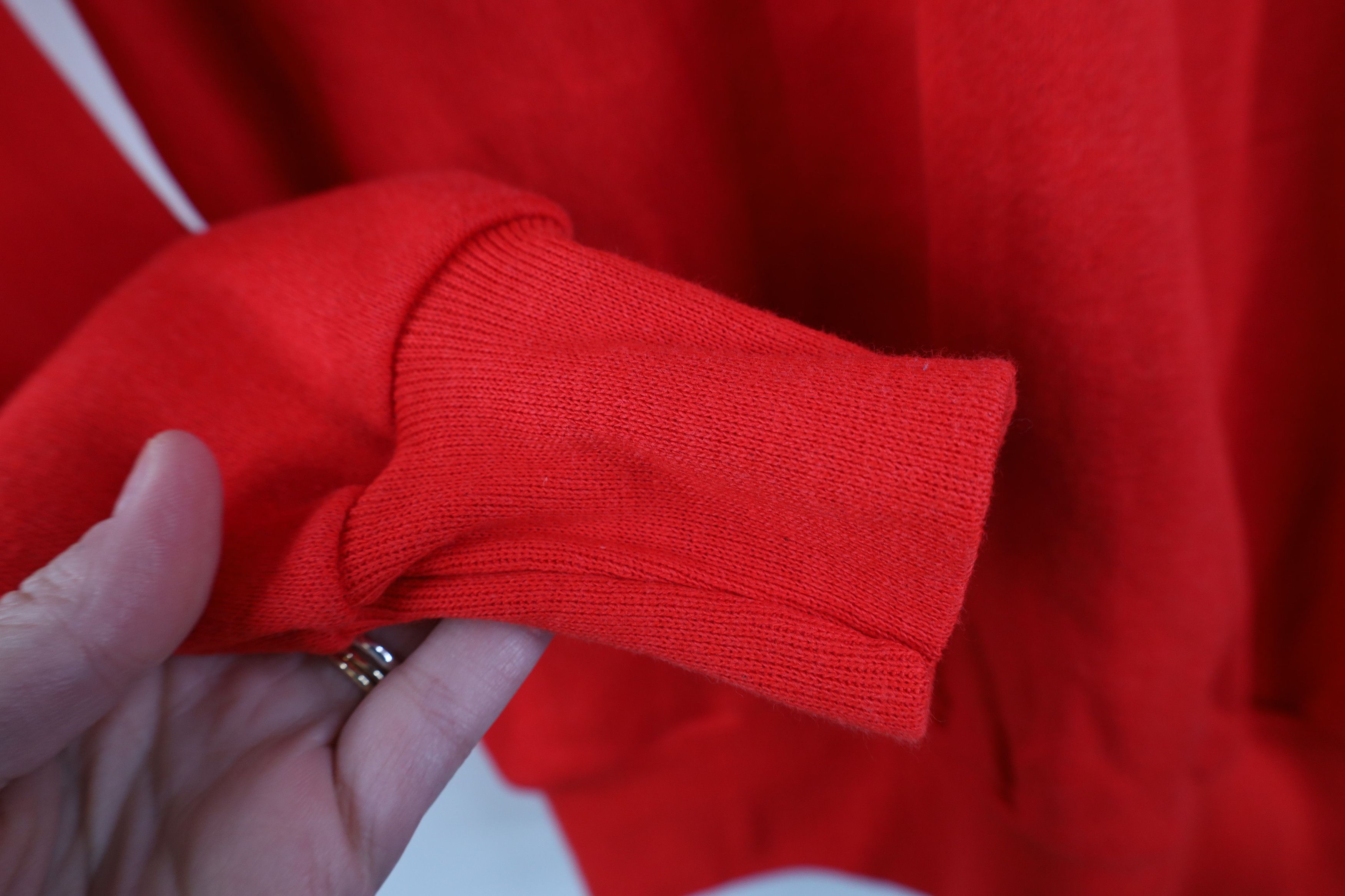 Vintage Deadstock Vintage 60s 70s Raglan Crewneck Sweatshirt Red USA Size M / US 6-8 / IT 42-44 - 7 Thumbnail