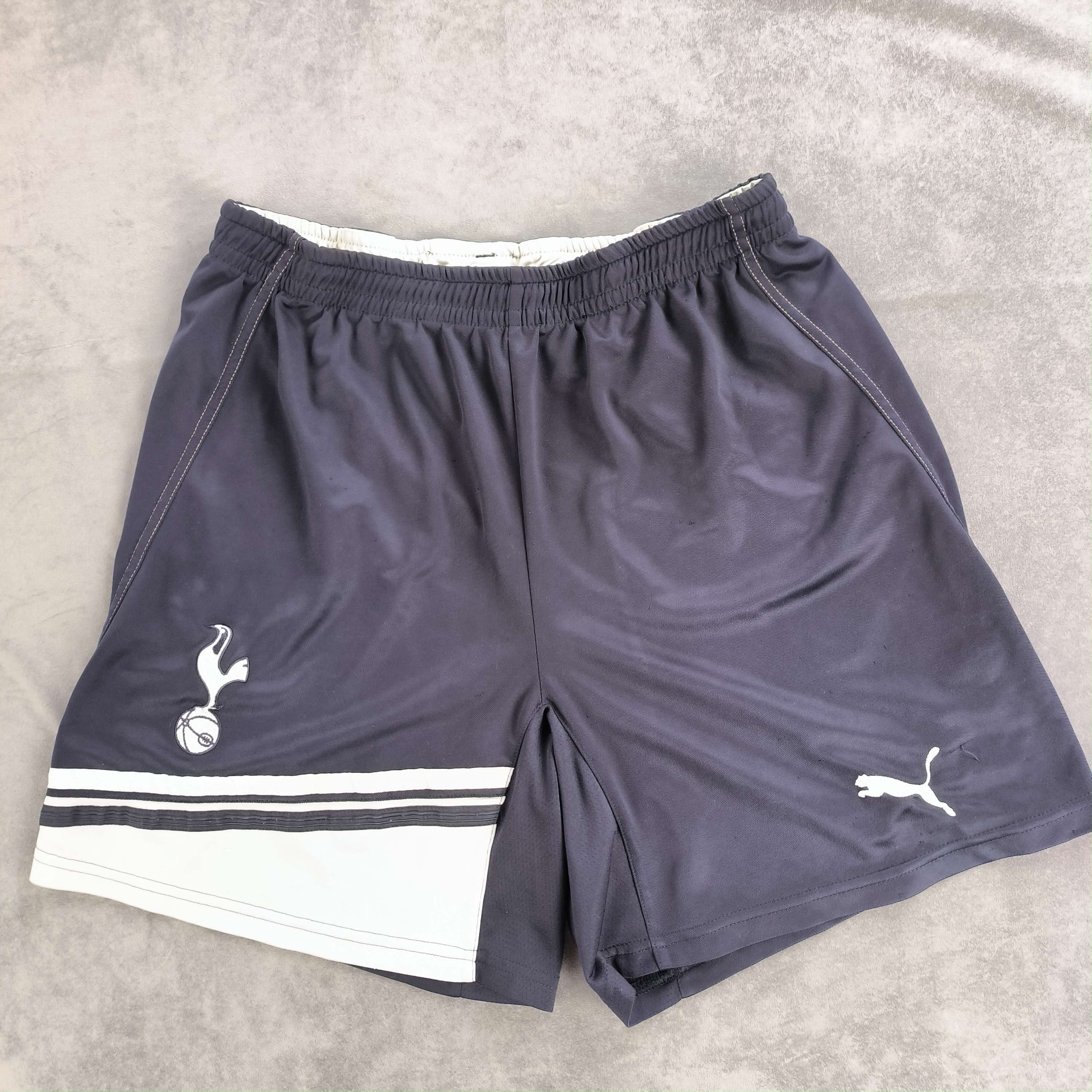 Puma Tottenham Hotspur Puma football shorts size M Size US 32 / EU 48 - 1 Thumbnail