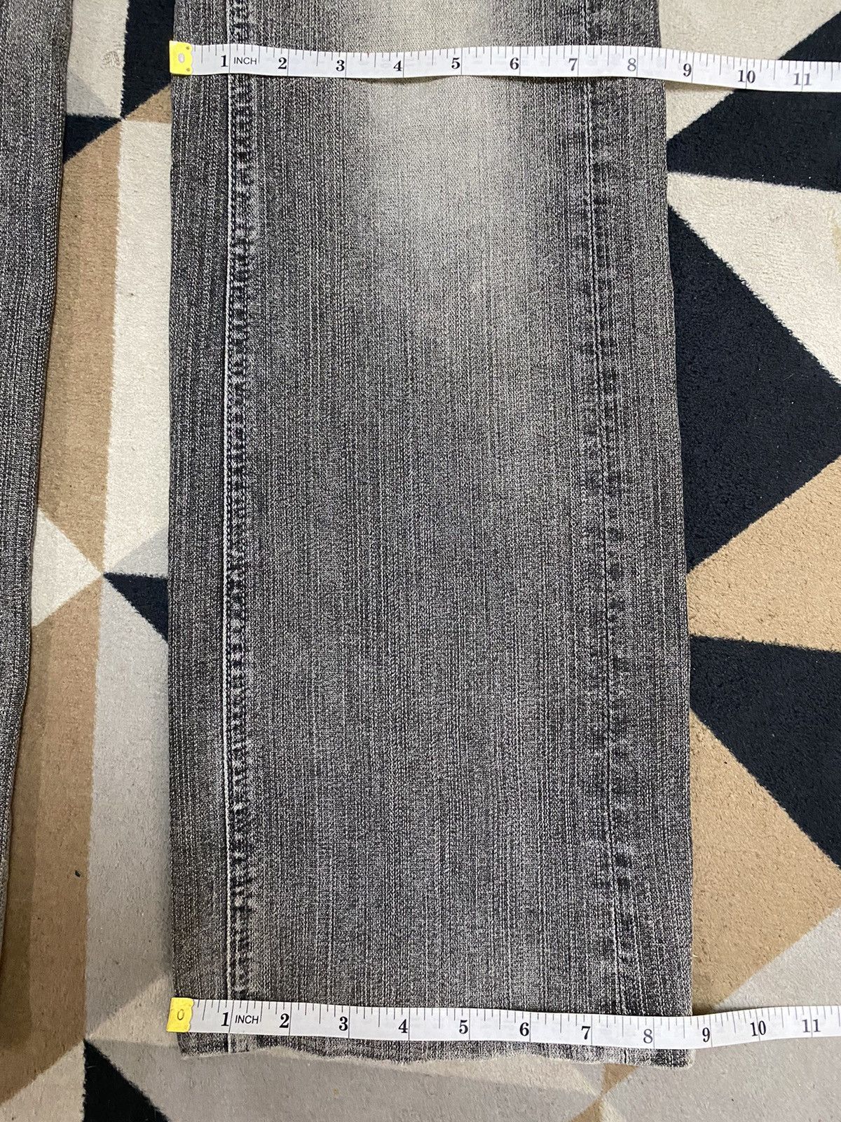 Hypebeast Vintage Japanese Brands Black Denim Distressed Flare Jeans Size US 32 / EU 48 - 19 Thumbnail
