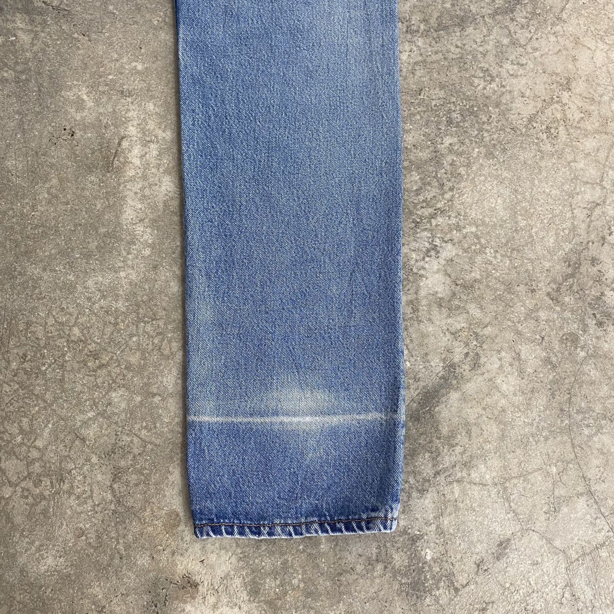 Levi's Size 29x36 Vintage 1997 Levis 501 Faded Blue Denim Jeans Size US 29 - 20 Thumbnail