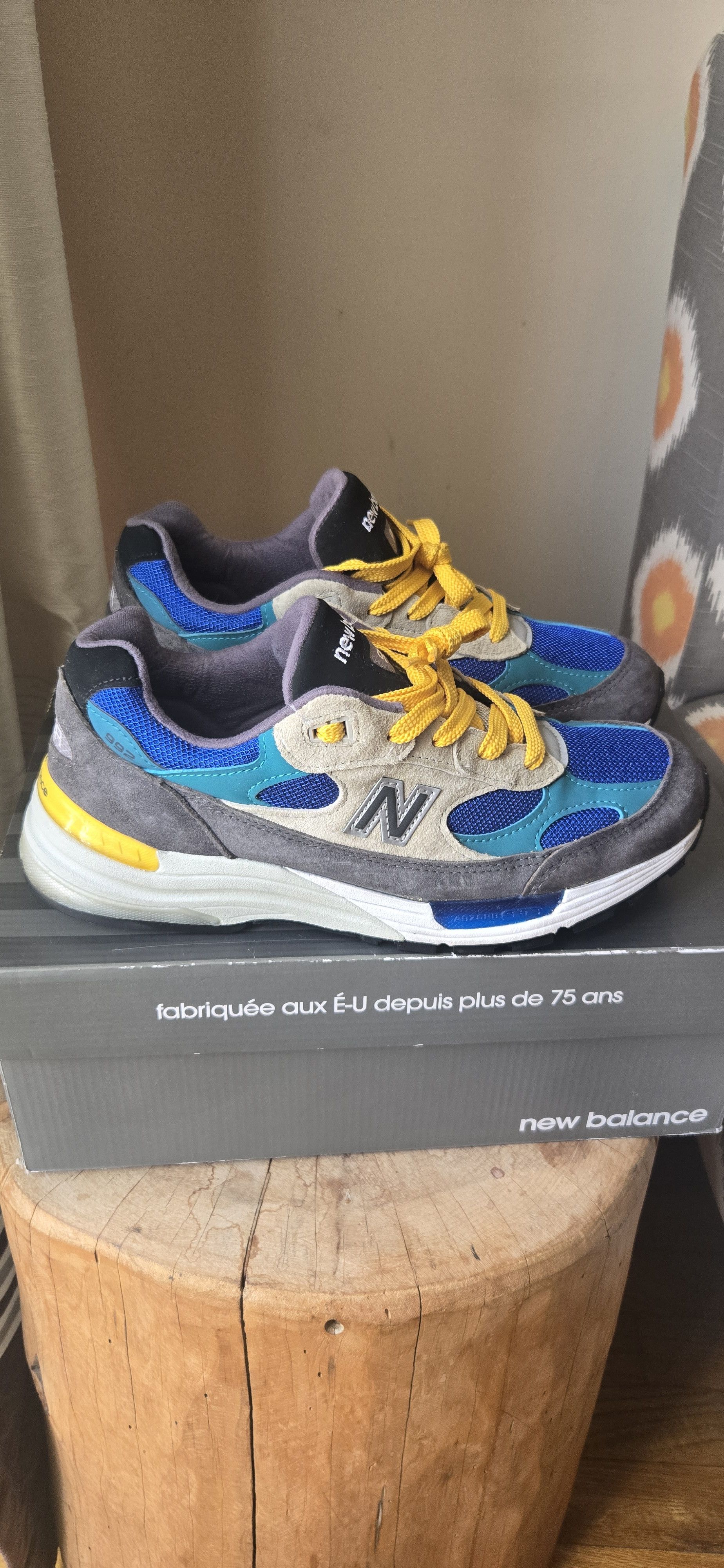 New Balance New Balance 992 Colorblock Size US 7.5 / EU 40-41 - 2 Thumbnail
