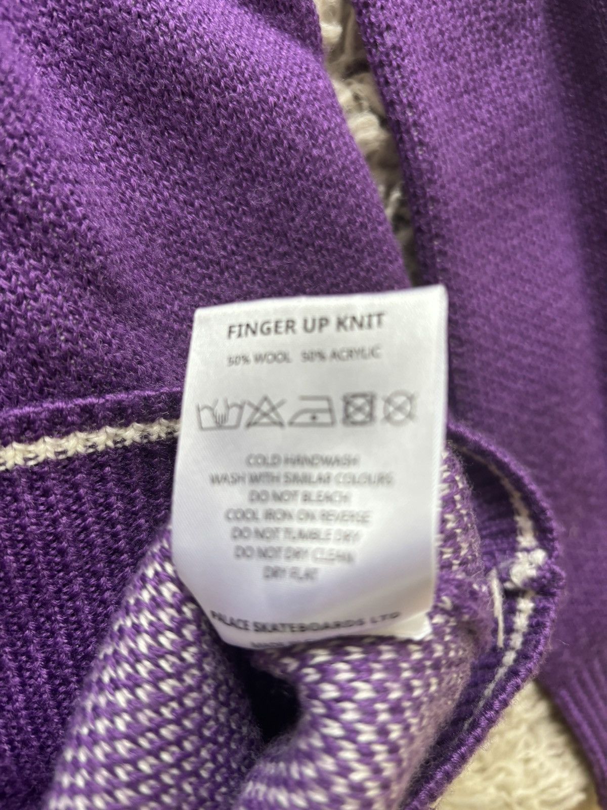 Palace Palace finger up knit Size US L / EU 52-54 / 3 - 3 Thumbnail