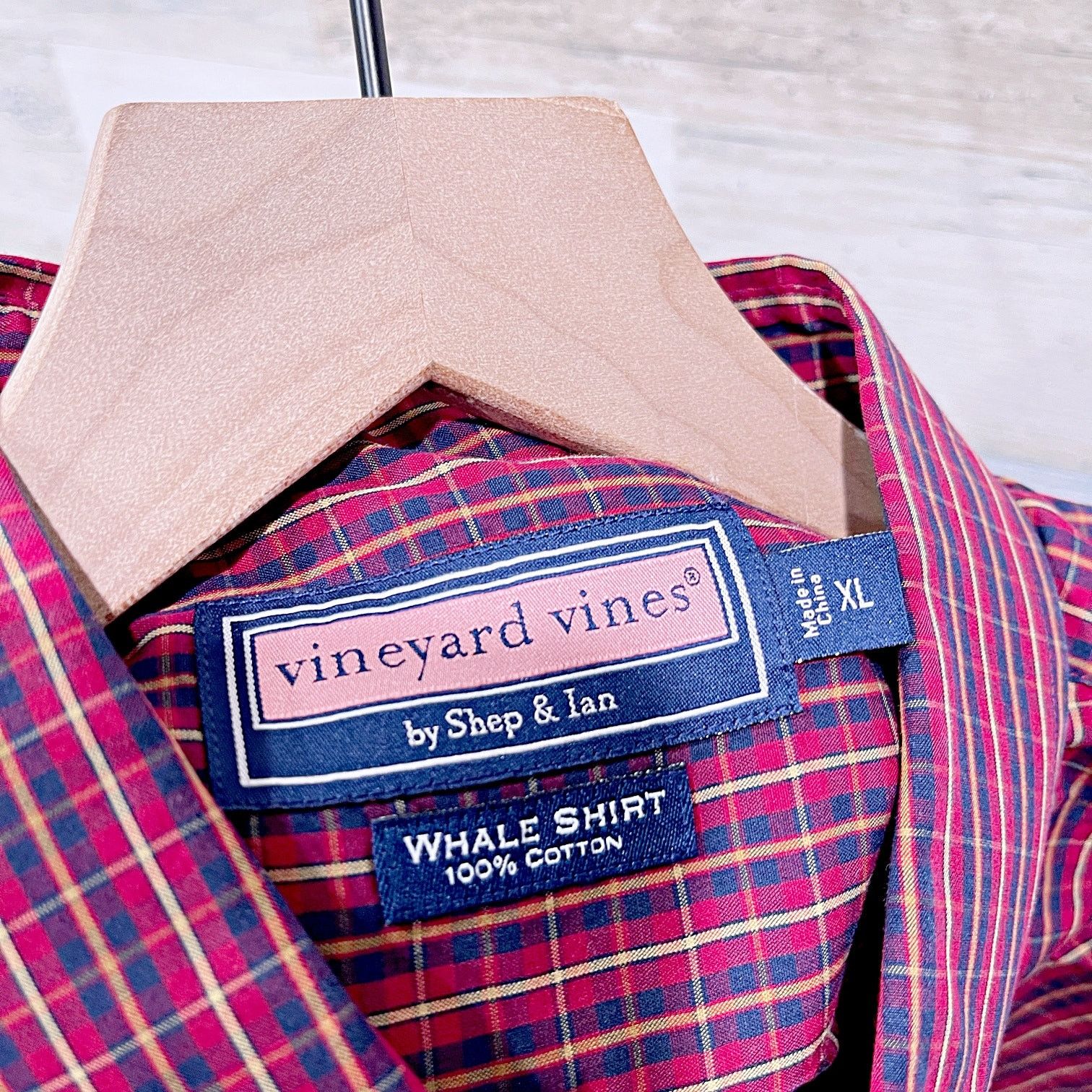 Vineyard Vines Vineyard Vines Oxford Whale Shirt Red Blue Plaid Mens XL Size US XL / EU 56 / 4 - 5 Thumbnail