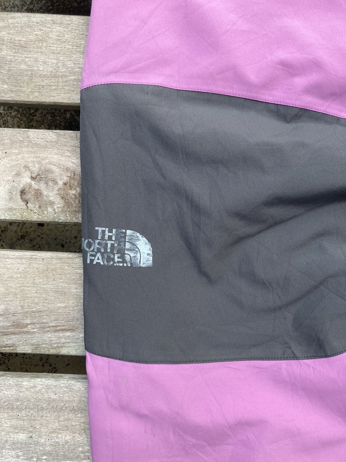 Other Vintage The North Face Gore-Tex Dual Tone Nylon Pants Size US 29 - 3 Thumbnail