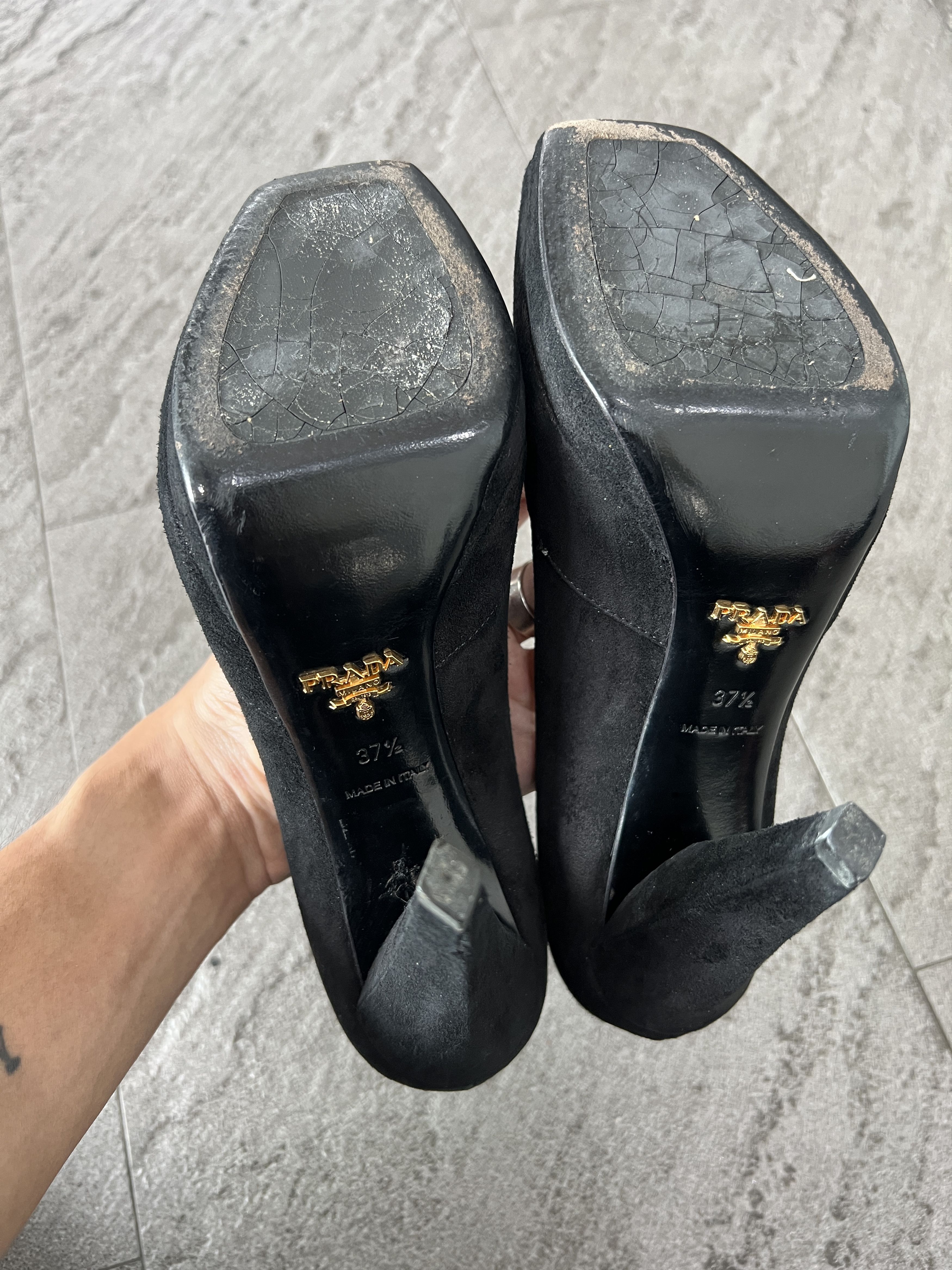 Prada Prada Suede Platform Peep Toe Heels Black 37.5 Size US 7.5 / IT 37.5 - 9 Thumbnail