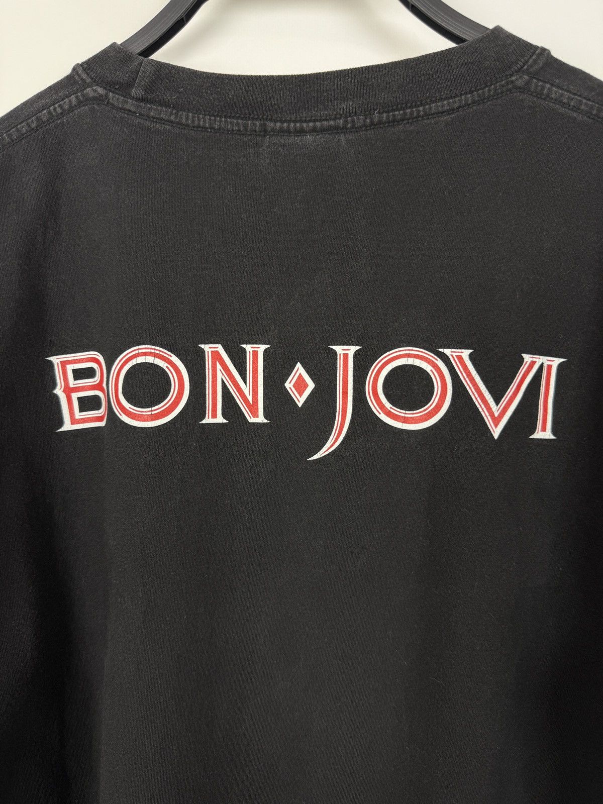 Band Tees Y2K Vintage Bon Jovi Heart & Dagger Graphic T-Shirt Size US L / EU 52-54 / 3 - 6 Thumbnail