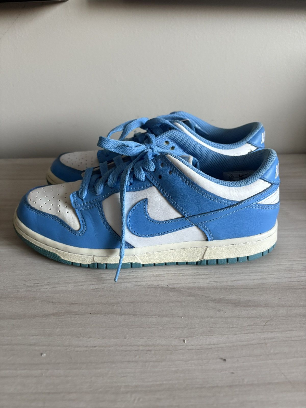 Nike Nike Dunk Low UNC Size US 5.5 / EU 38 - 3 Thumbnail