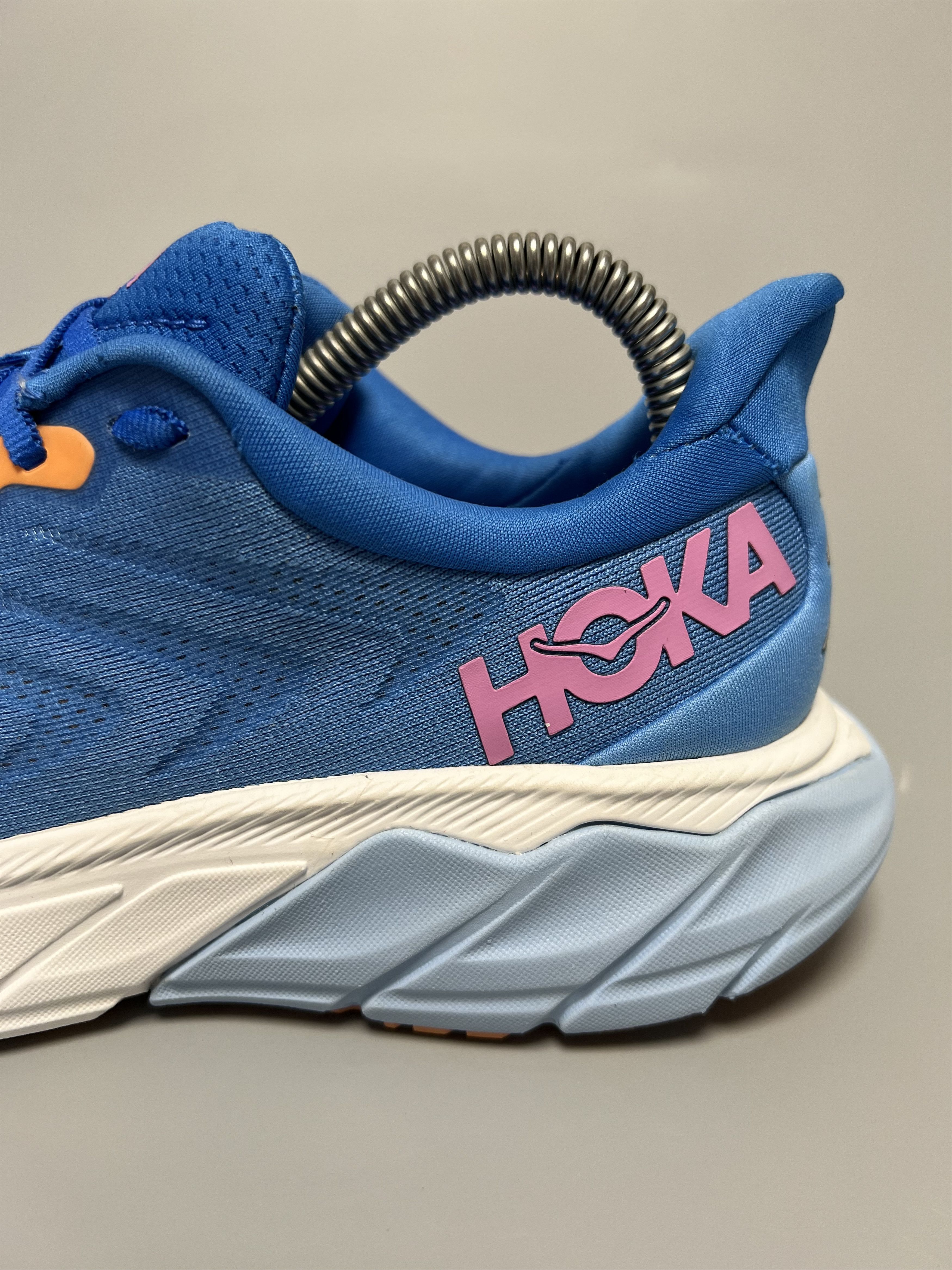 Hoka 7B Hoka One One Arahi 6 Running Shoes 1123195-AACS Size US 7 / IT 37 - 9 Thumbnail
