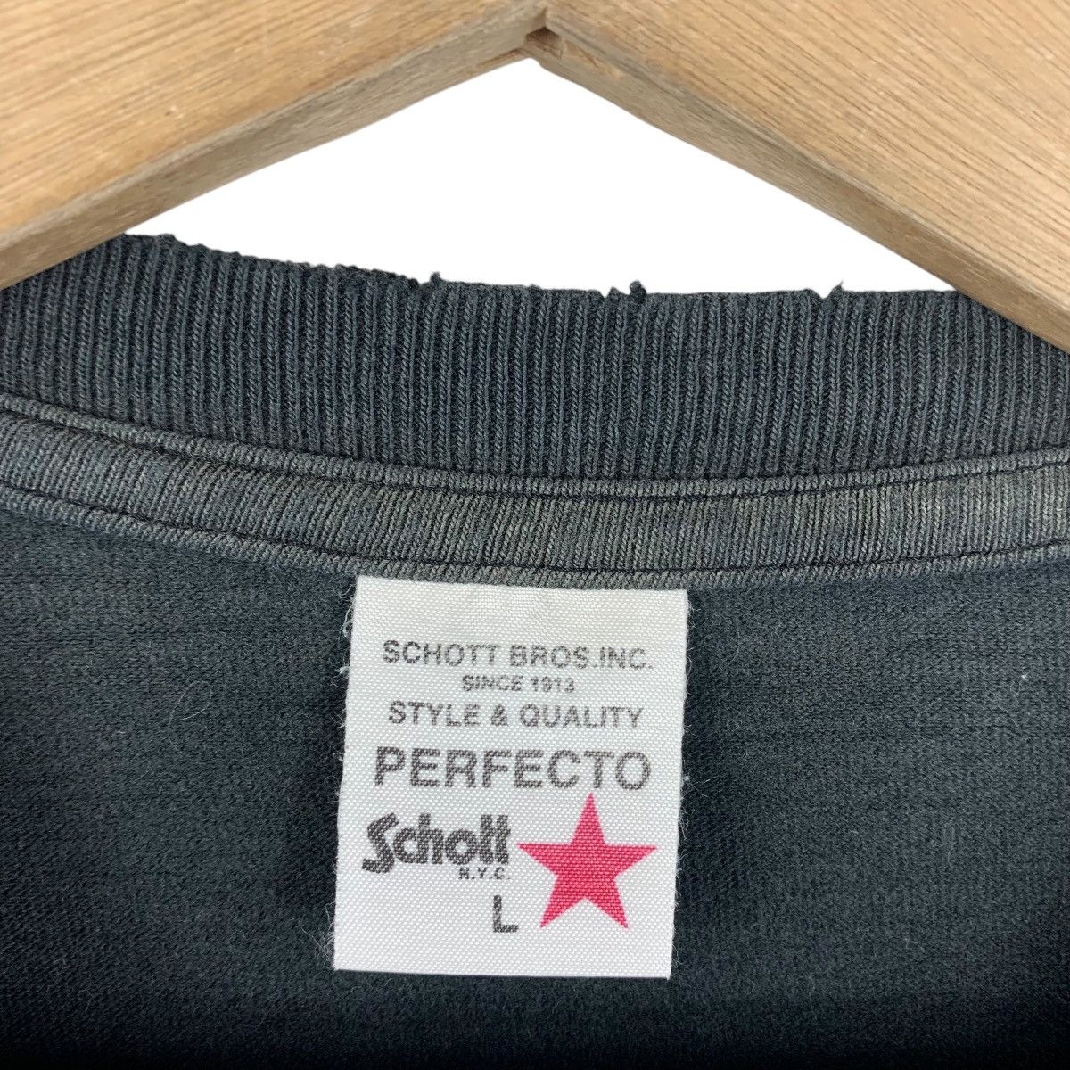 Japanese Brand × Schott Vintage SCHOTT PERFECTO spellout tee Size US L / EU 52-54 / 3 - 4 Thumbnail