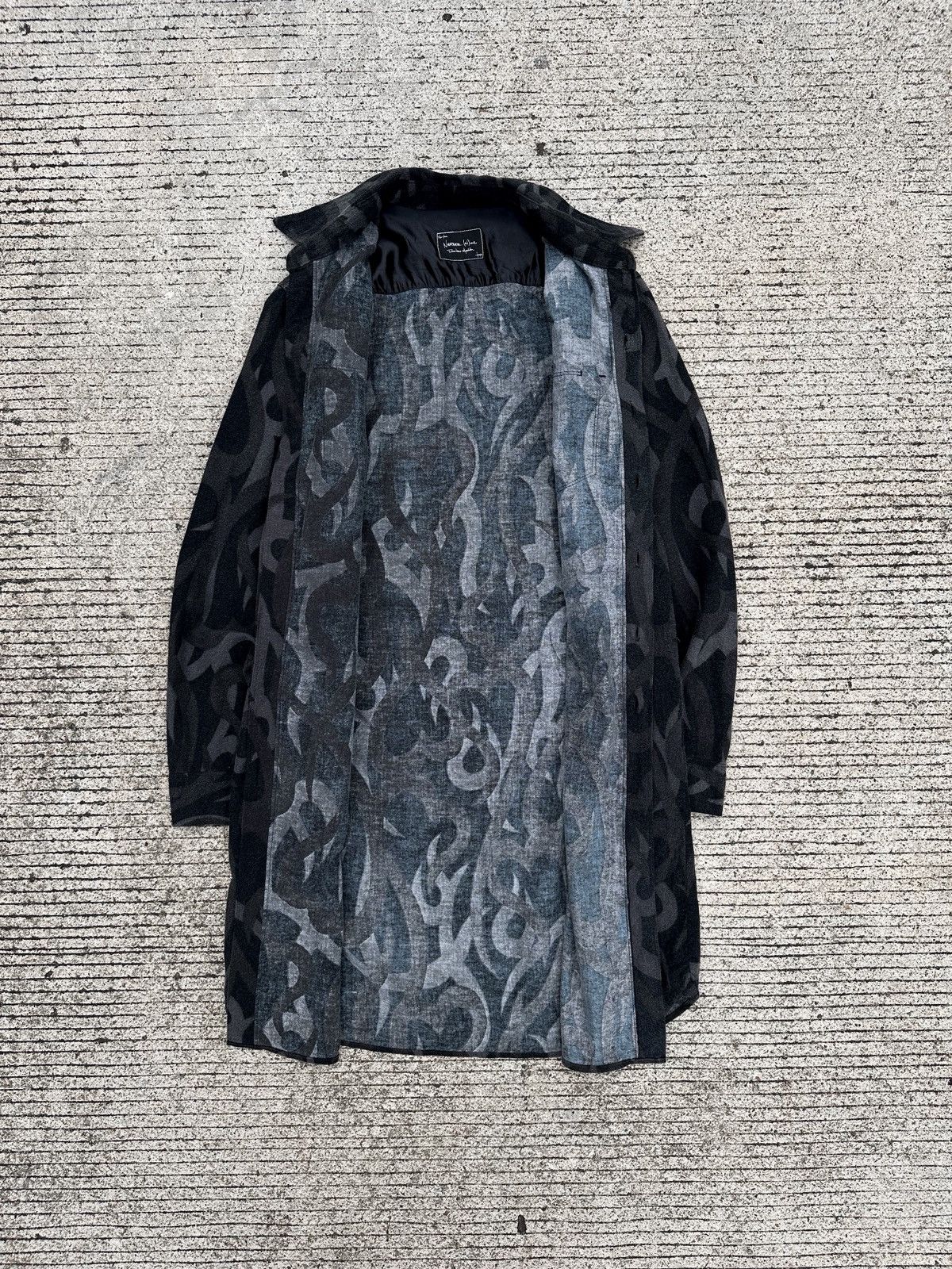 Number (N)ine Number (N)ine AW04 Tribal Hearts Camo Long Shirts Size US M / EU 48-50 / 2 - 2 Thumbnail