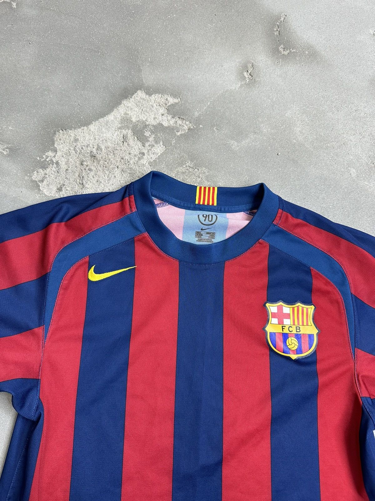 Other Vintage Nike Barcelona 2005 2006 Home Shirt Soccer Jersey S Size US S / EU 44-46 / 1 - 6 Thumbnail