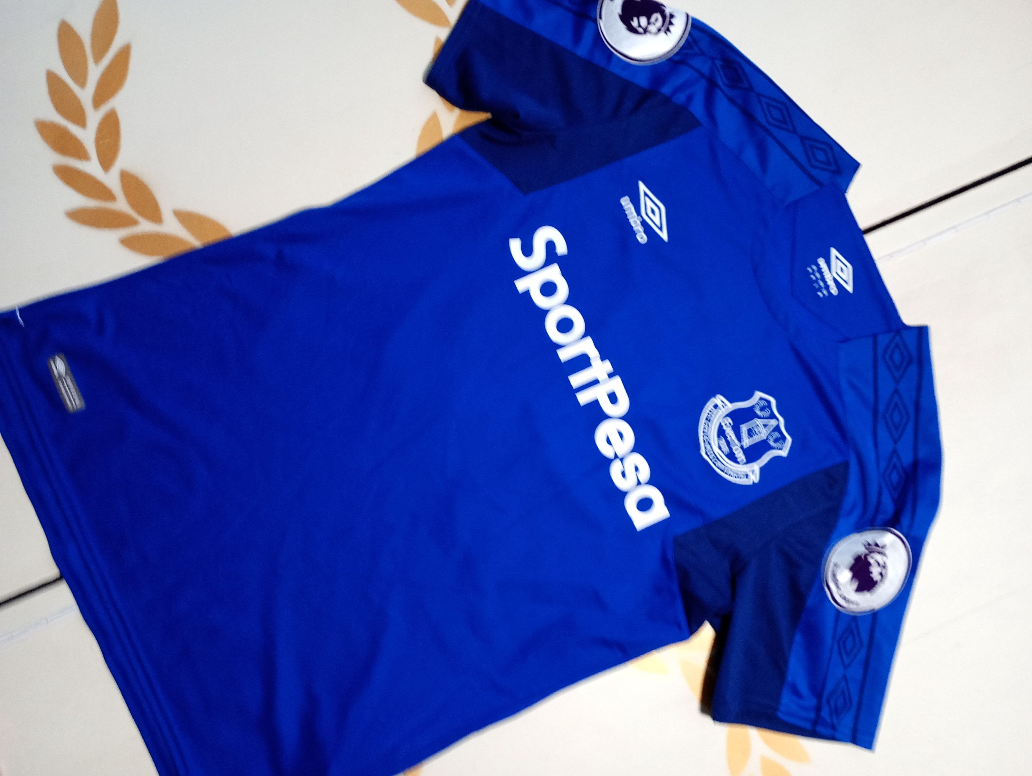 Umbro Umbro Everton FC Home Jersey 10 Rooney 2017-2018 Size US M / EU 48-50 / 2 - 4 Thumbnail