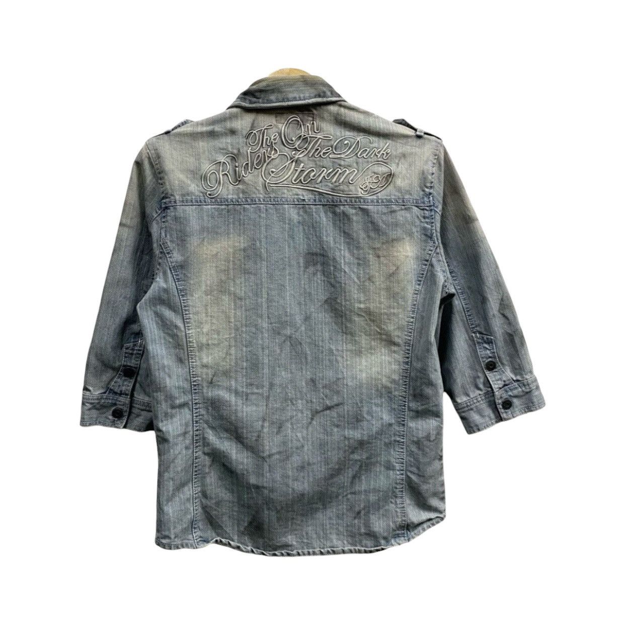 In The Attic IN THE ATTIC Japanese Brand Y2K Grunge Distressed DenimShirt Size US M / EU 48-50 / 2 - 2 Thumbnail