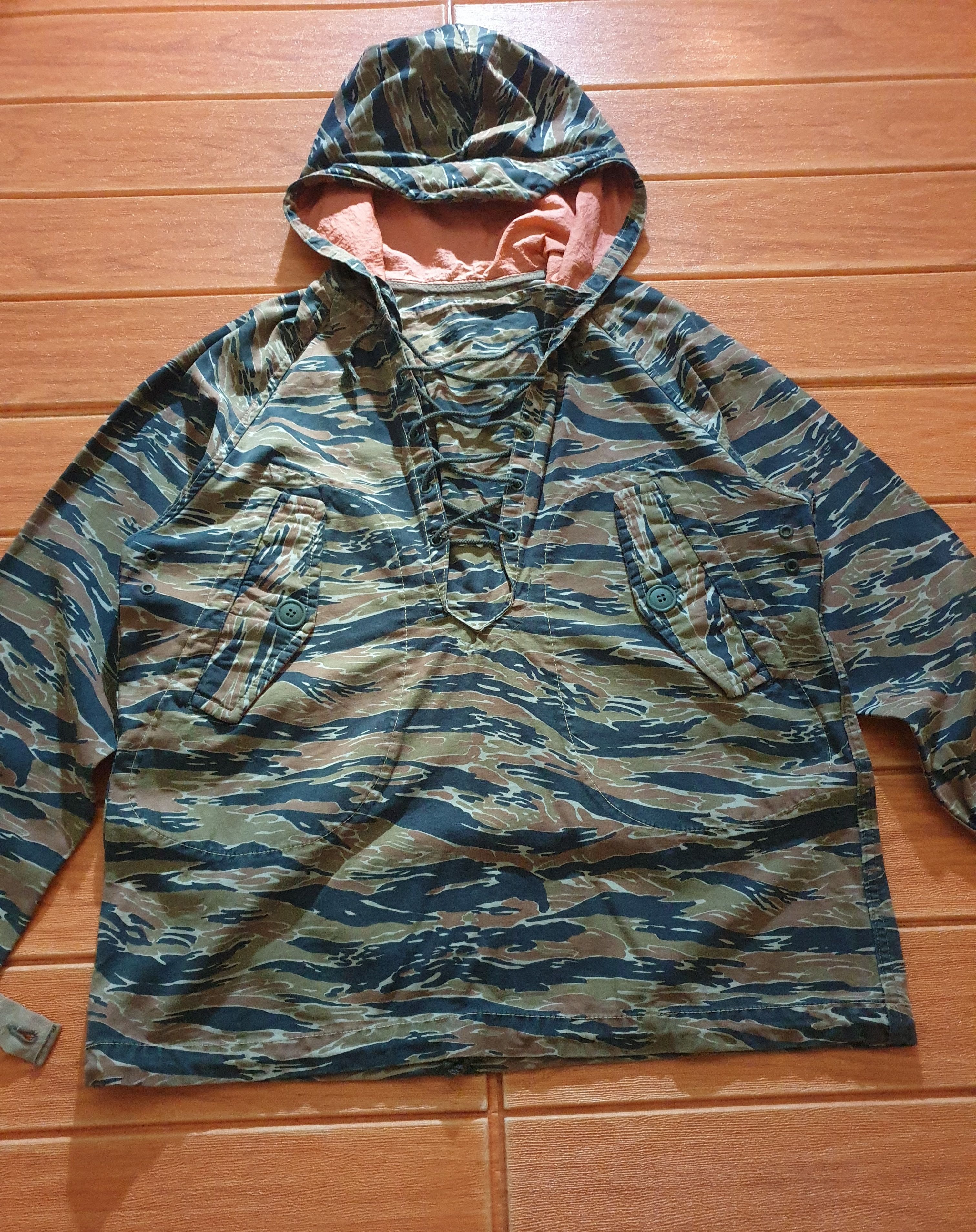 Japanese Brand Military camouflage Made in Japan Hoodie Size US M / EU 48-50 / 2 - 4 Thumbnail