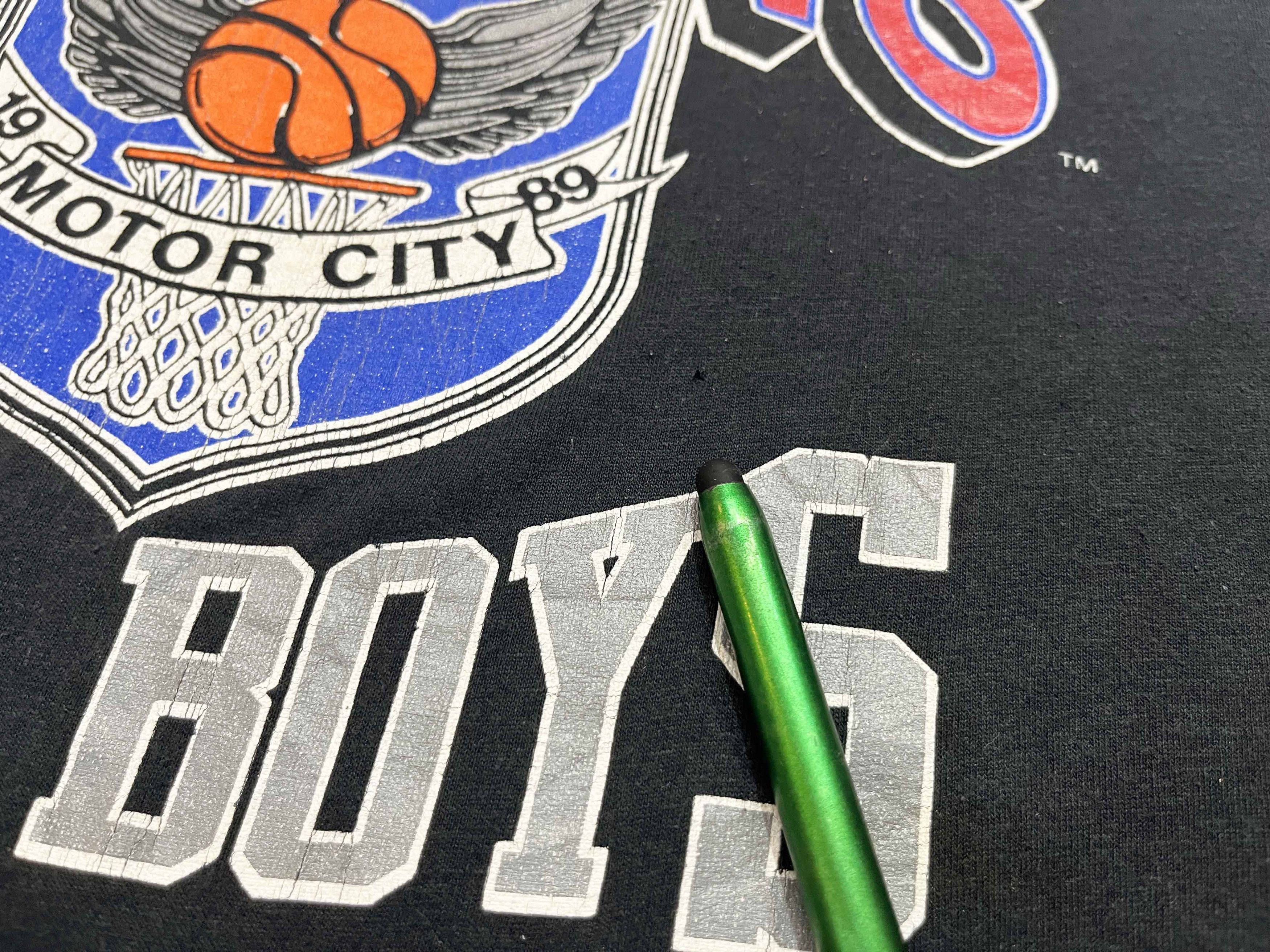 Vintage Vintage Screen Stars NBA Detroit Pistons Bad Boys T-Shirt Size US L / EU 52-54 / 3 - 8 Thumbnail