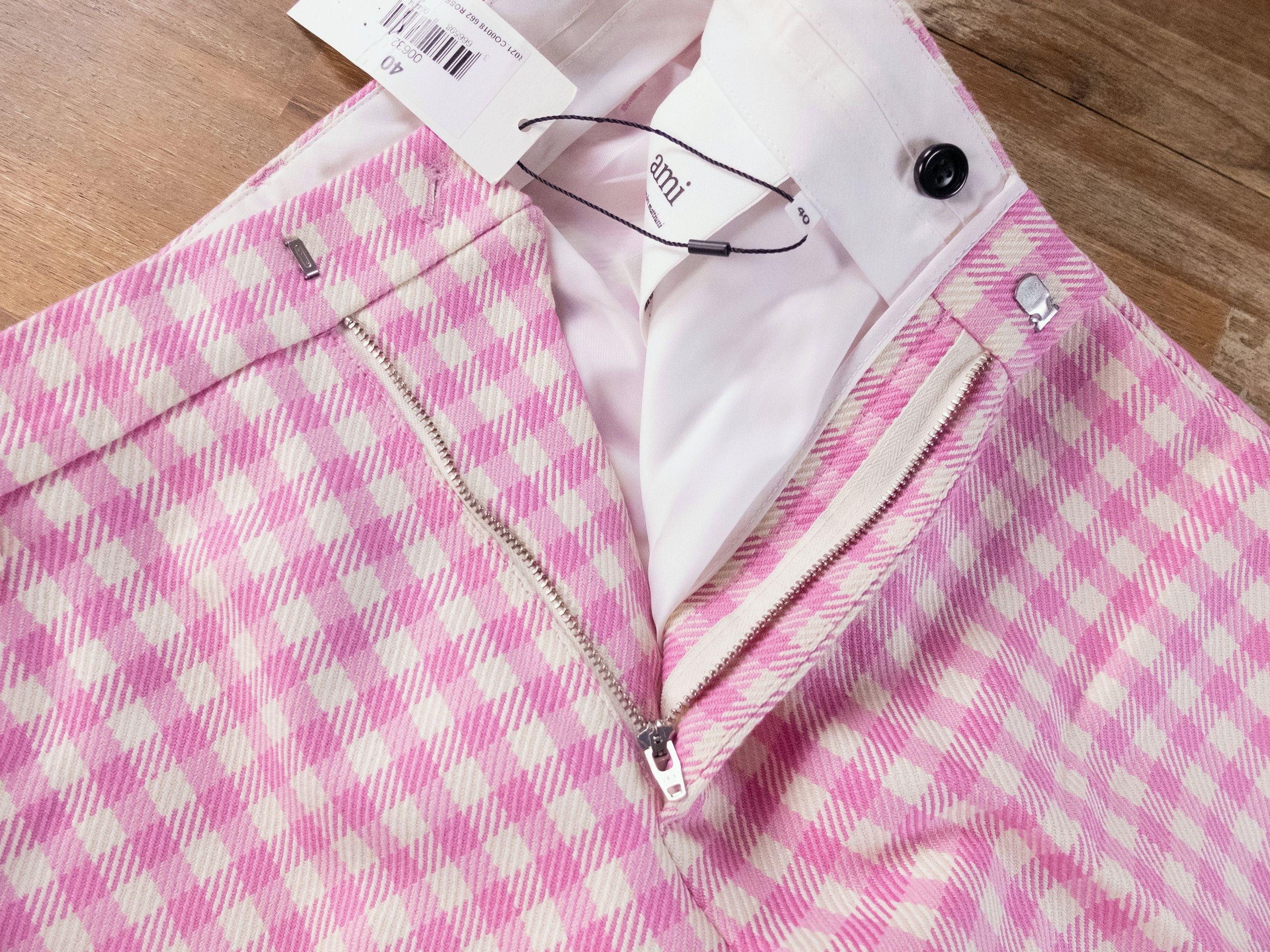 AMI AMI Paris pink white gingham check cropped high waist pants Size 28" / US 6 / IT 42 - 7 Thumbnail