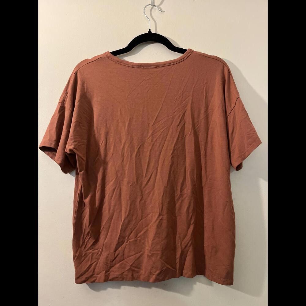 Designer Wilfred Free Women's V-Neck T-Shirt - Medium - Earthy Rose Size M / US 6-8 / IT 42-44 - 2 Thumbnail