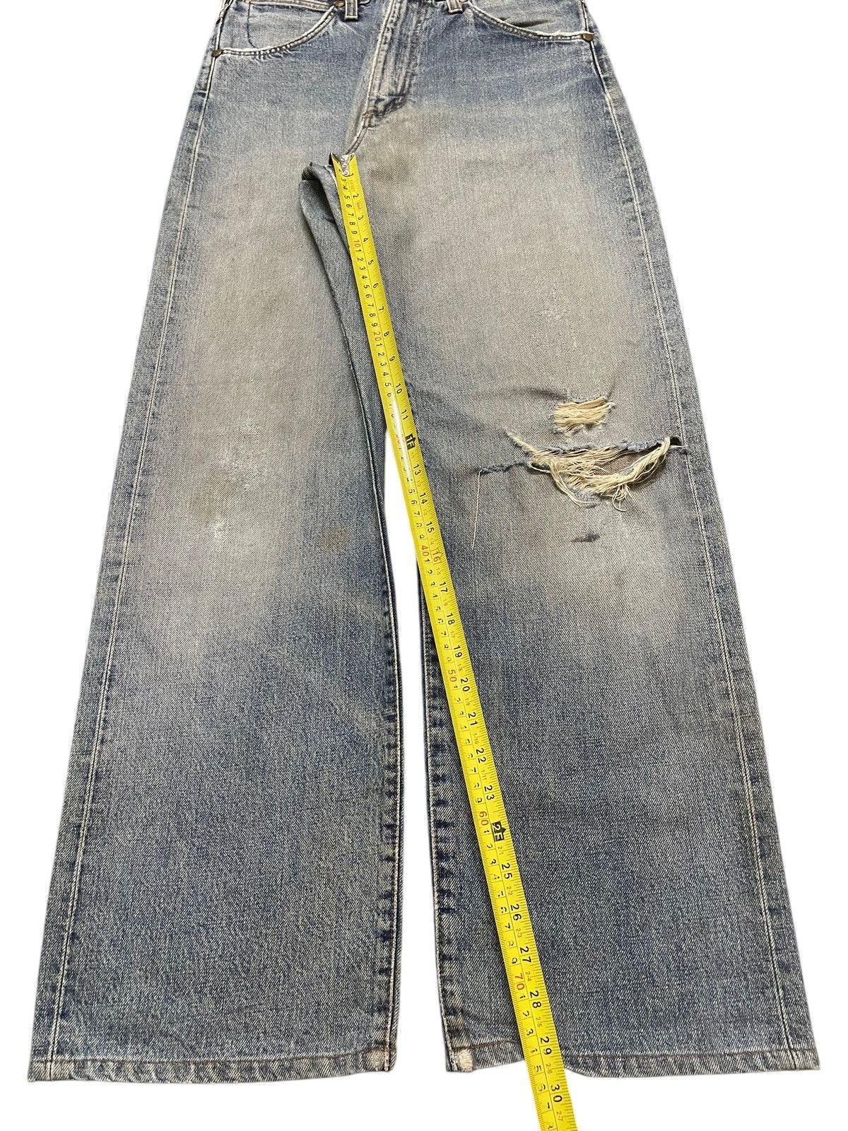 Wrangler Vintage Wrangler Selvedge Baggy Faded Wash Distressed Jeans Size US 28 / EU 44 - 16 Thumbnail