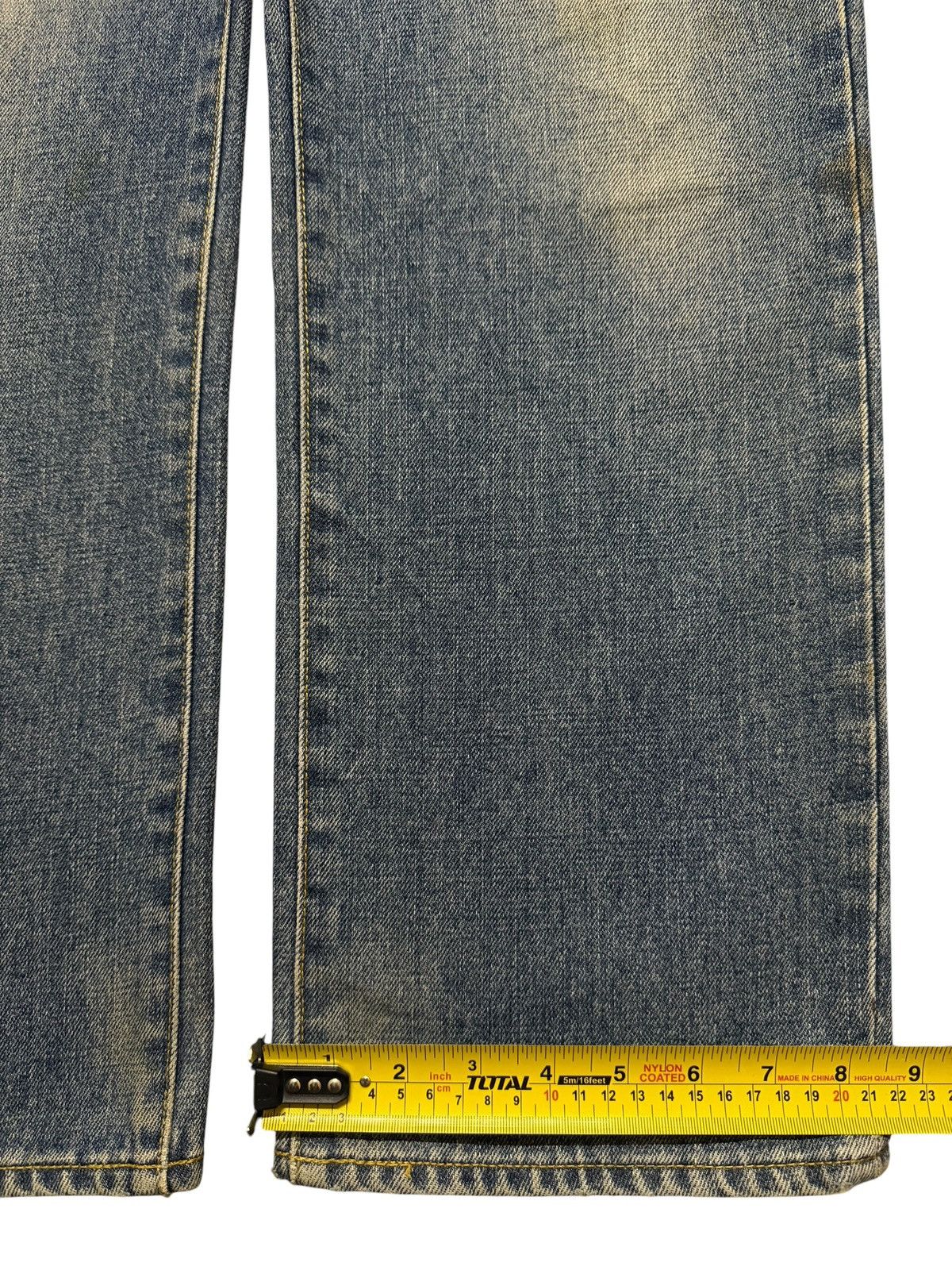Uniqlo Vintage Y2K Japanese Uniqlo Blue Faded Wash Regular Loose Size US 34 / EU 50 - 13 Thumbnail
