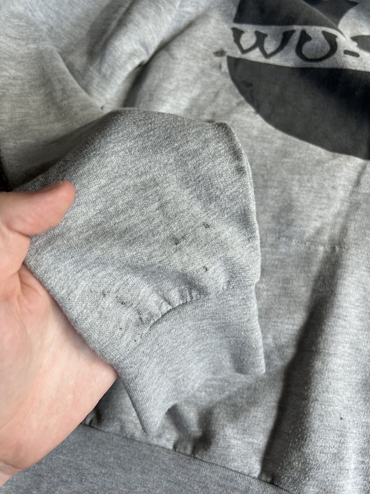 Wu-Tang Clan Vintage Wu-Tang Big Logo Hoodie 2011 Official Thrashed Item Size US S / EU 44-46 / 1 - 8 Thumbnail