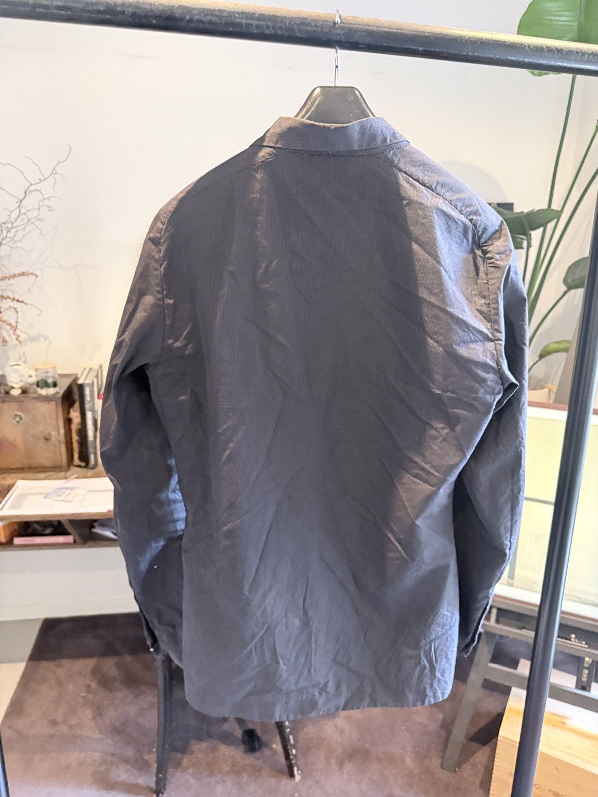 Layer-0 Details details Size US M / EU 48-50 / 2 - 3 Thumbnail