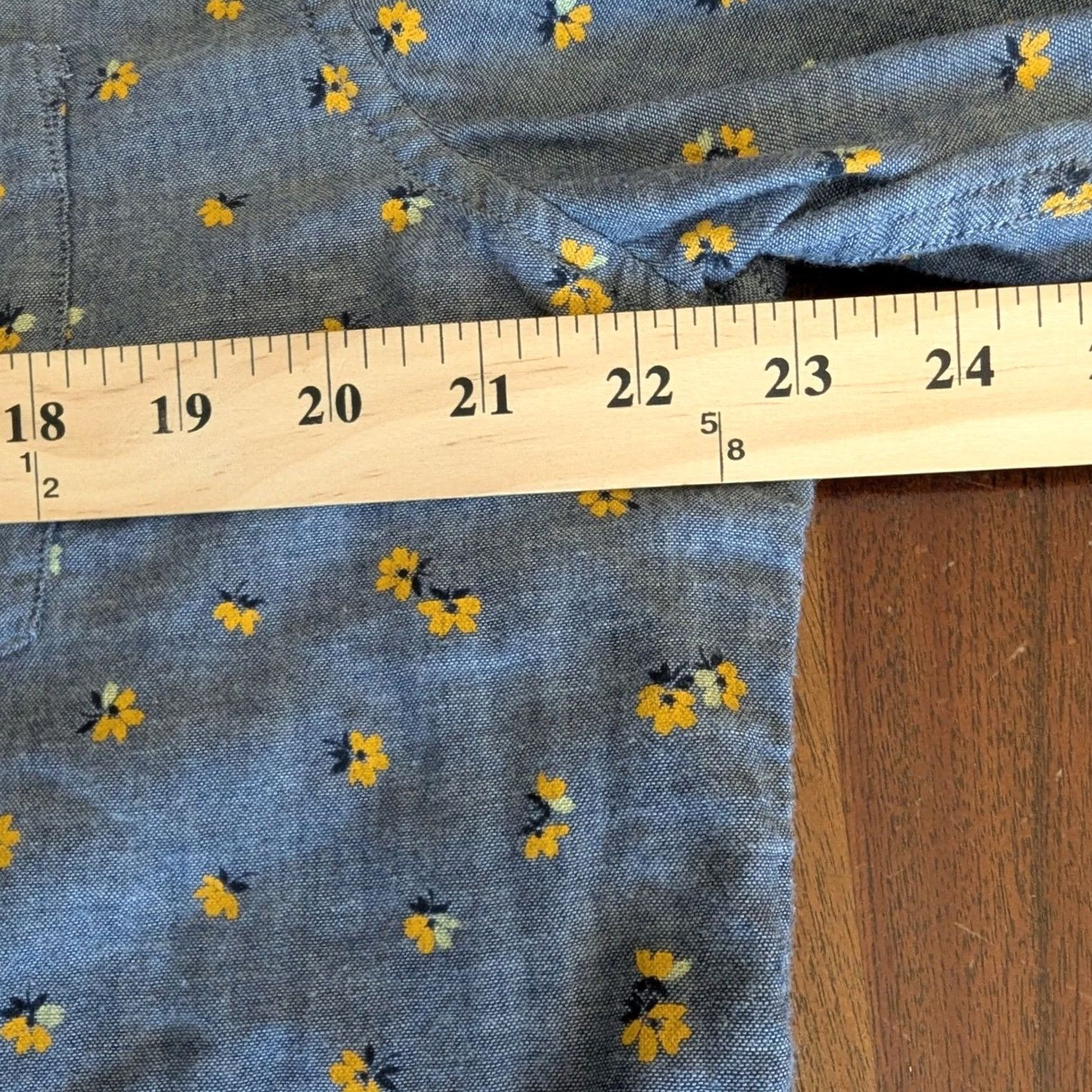 Banana Republic Banana Republic Shirt Mens XL Untucked Slim Fit Button Down Floral Blue Yellow Chambray Button-Up Pocket Casual Workwear Women? Size US XL / EU 56 / 4 - 6 Thumbnail