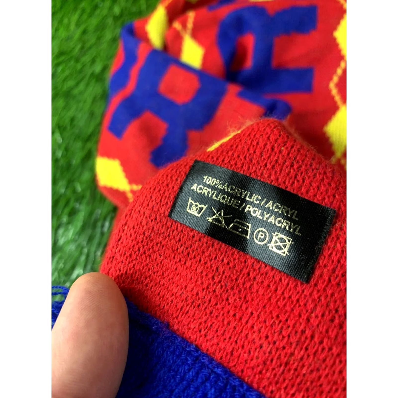 Vintage Official Product Scarf Mens One Size Red Blue Pattern: Solid Size ONE SIZE - 4 Thumbnail