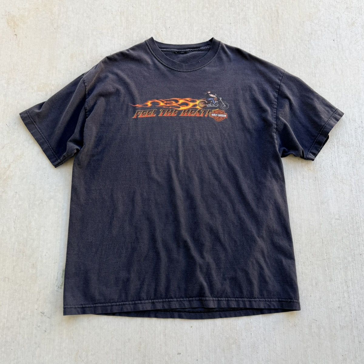 Harley Davidson Vintage Harley Davidson T Shirt Men Size XL Y2K Feel The Size US XL / EU 56 / 4 - 1 Thumbnail