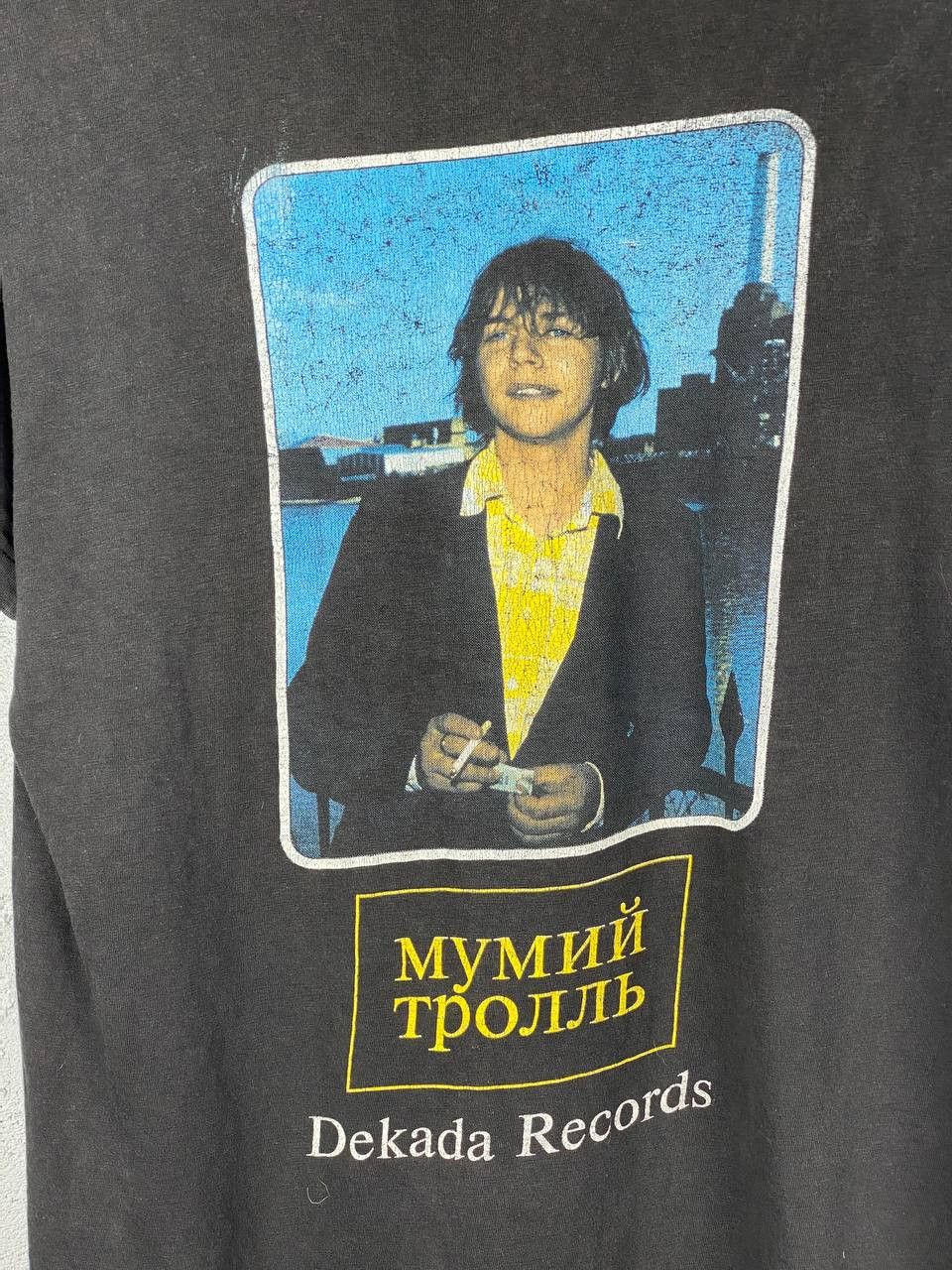 Band Tees Avant Garde Rock Mummy Troll Smoke Sigaret T Shirt Size US L / EU 52-54 / 3 - 3 Thumbnail