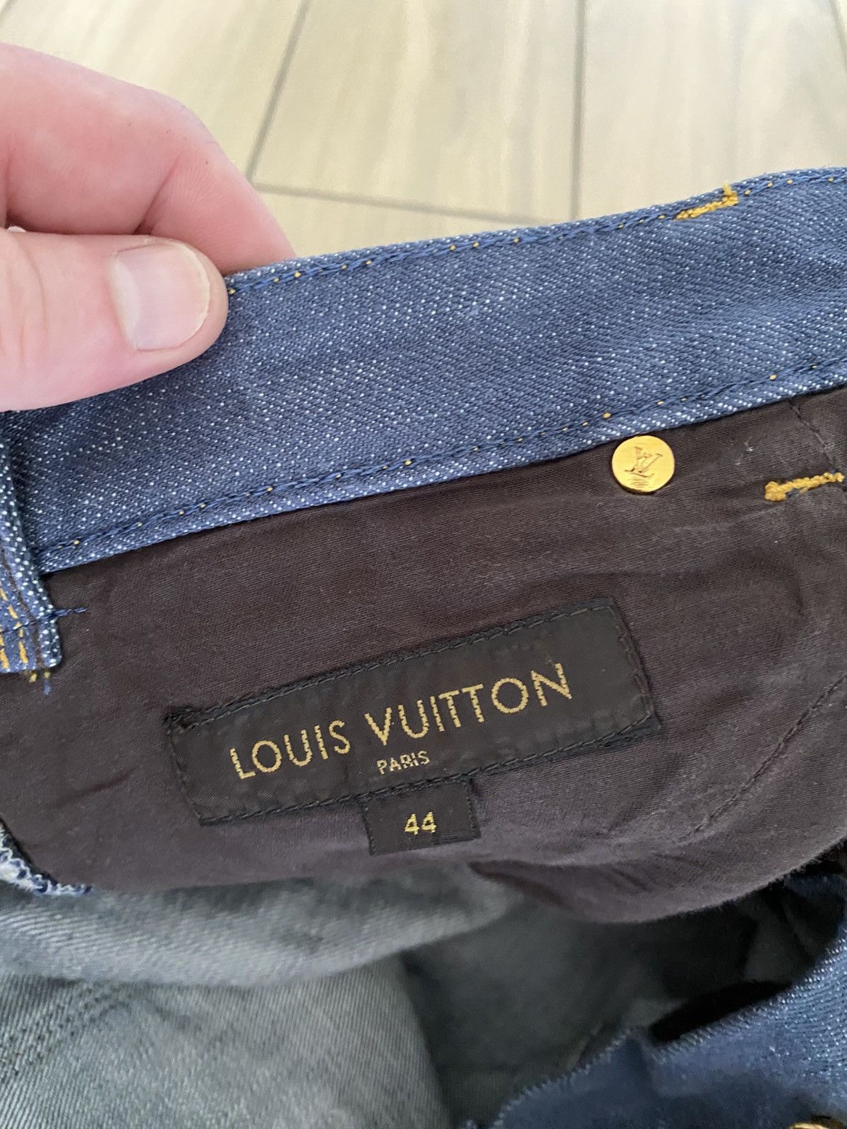 Louis Vuitton Louis Vuitton dark blue men's jeans Size US 33 - 15 Thumbnail