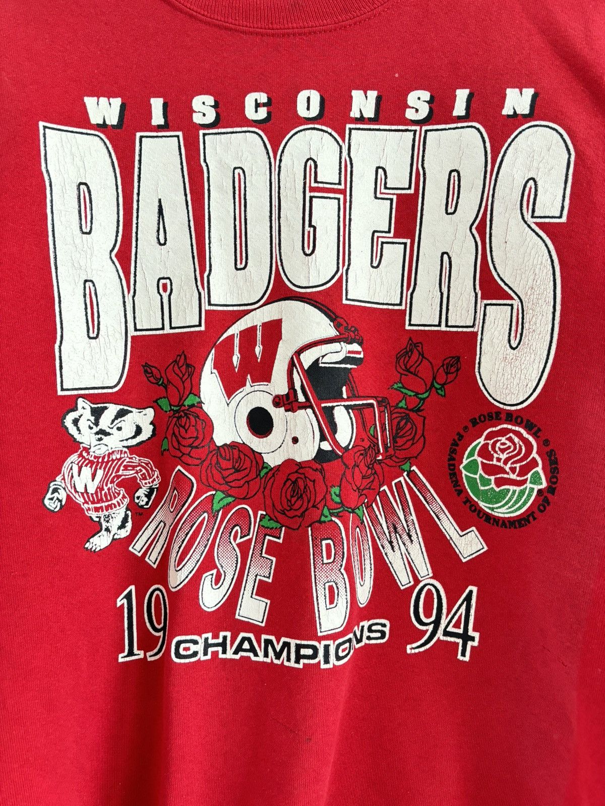 NFL 90S WISCONSIN BADGERS ROSE BOWL GRAPHIC CREWNECK Size US L / EU 52-54 / 3 - 3 Thumbnail