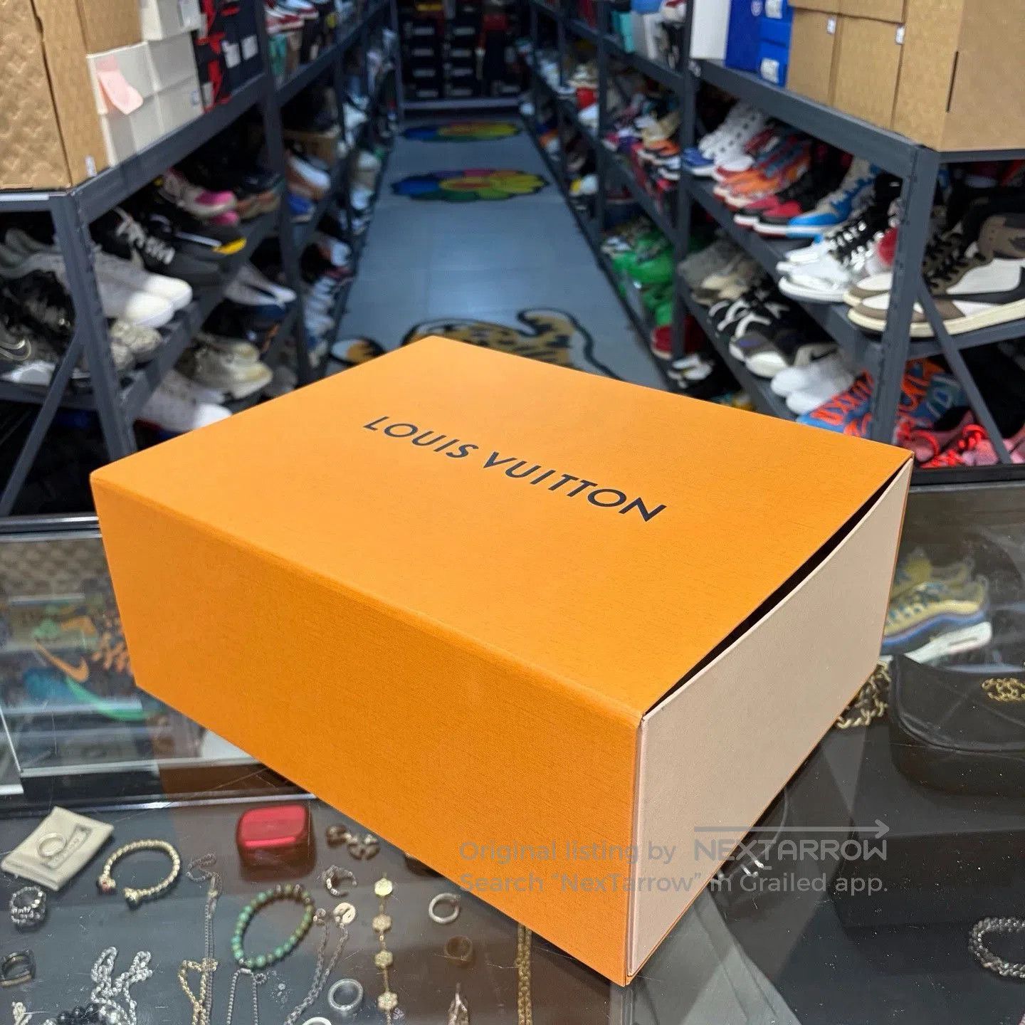 Louis Vuitton Louis Vuitton Trainer Brown. Size US 10.5 / EU 43-44 - 6 Thumbnail