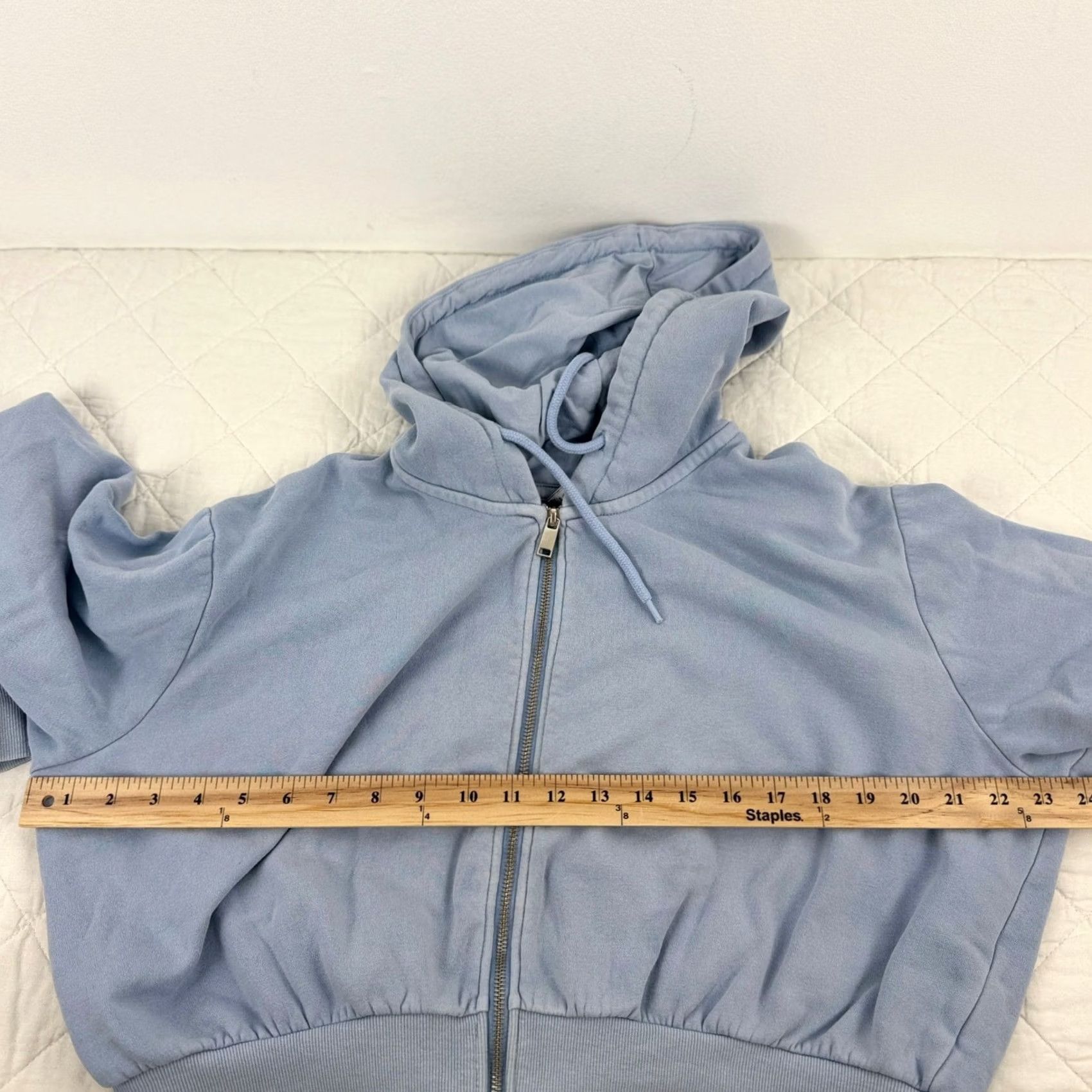 Vintage H M Divided Cropped Hoodie Blue Long Sleeve Zip Up Basic Size L Womens Size L / US 10 / IT 46 - 3 Thumbnail