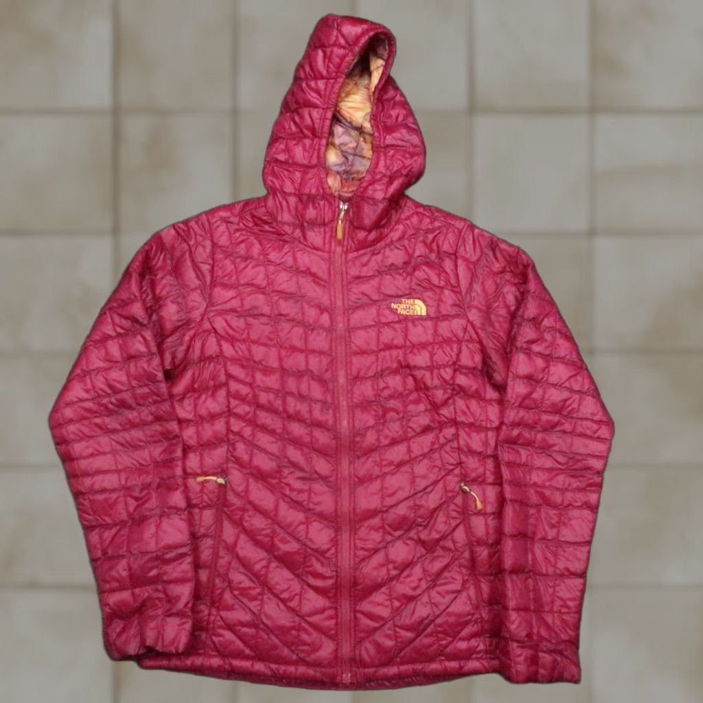 The North Face The North Face Jacket Womens Small Pink Thermoball Hooded Full Zip Size S / US 4 / IT 40 - 1 Thumbnail