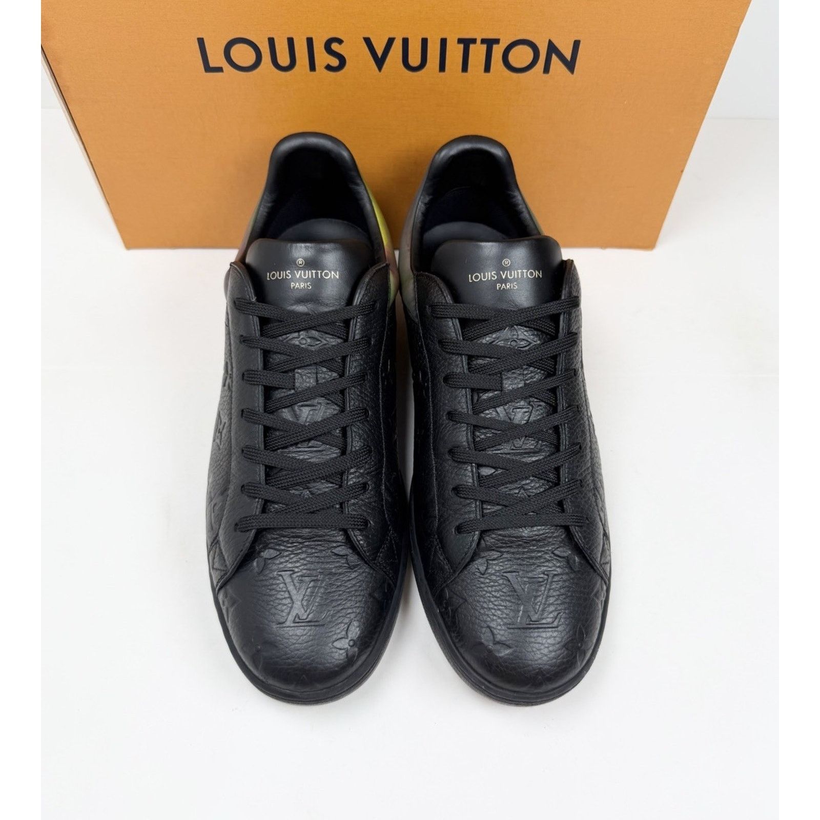 Louis Vuitton Size 8.5LV/9.5US - Louis Vuitton Luxembourg Monogram Size US 9.5 / EU 42-43 - 2 Thumbnail