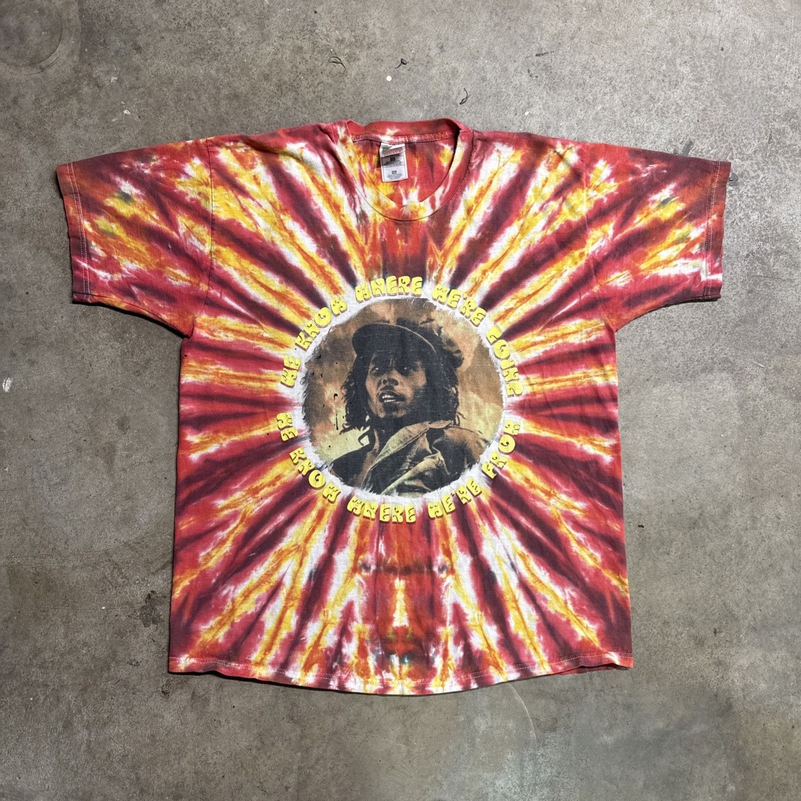 Rap Tees Vintage Bob Marley Shirt Mens XL Red 90s Tie Dye Band Tee Size US XL / EU 56 / 4 - 1 Thumbnail
