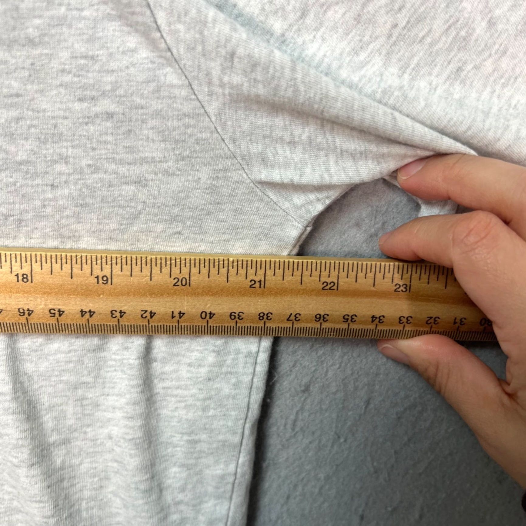 Axel Arigato Axel Arigato When Is Eris Coming? Graphic Gray T-Shirt 100% Organic Cotton Small Men Shirt Size US S / EU 44-46 / 1 - 7 Thumbnail