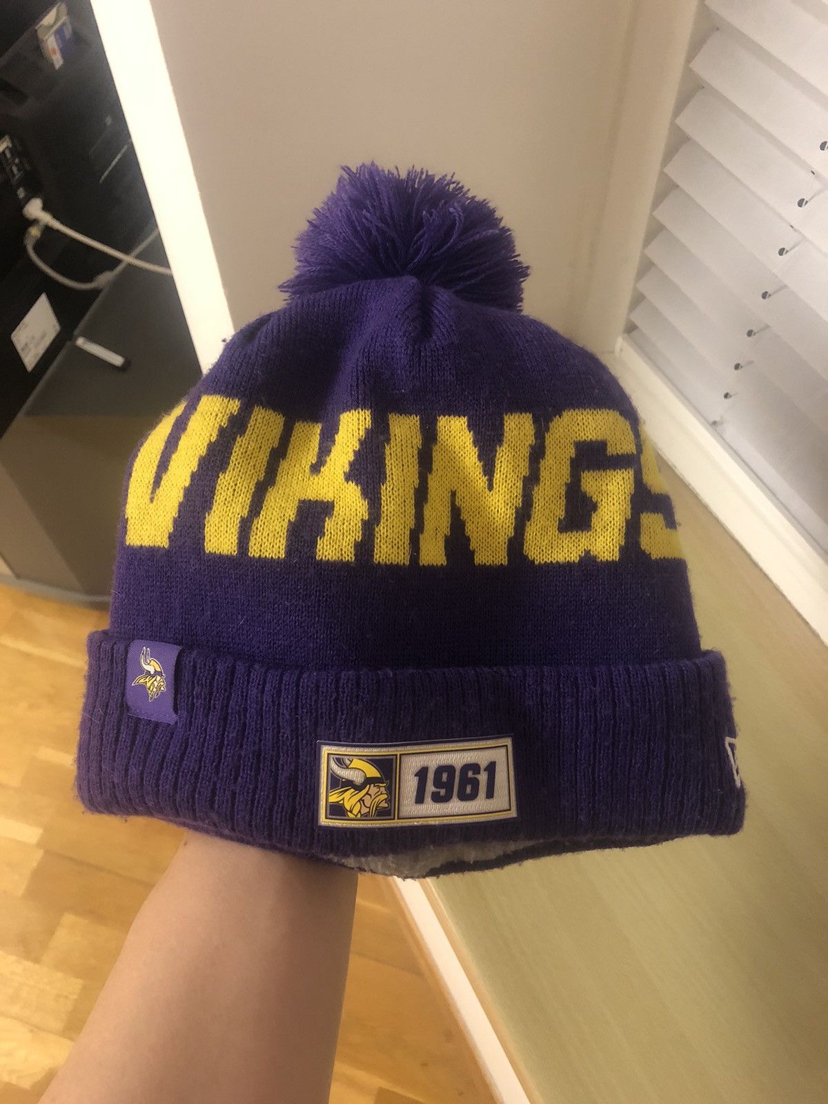 New Era × Vintage NEW ERA MINNESOTA VIKINGS VINTAGE NFL BEANIE HAT Size ONE SIZE - 6 Thumbnail