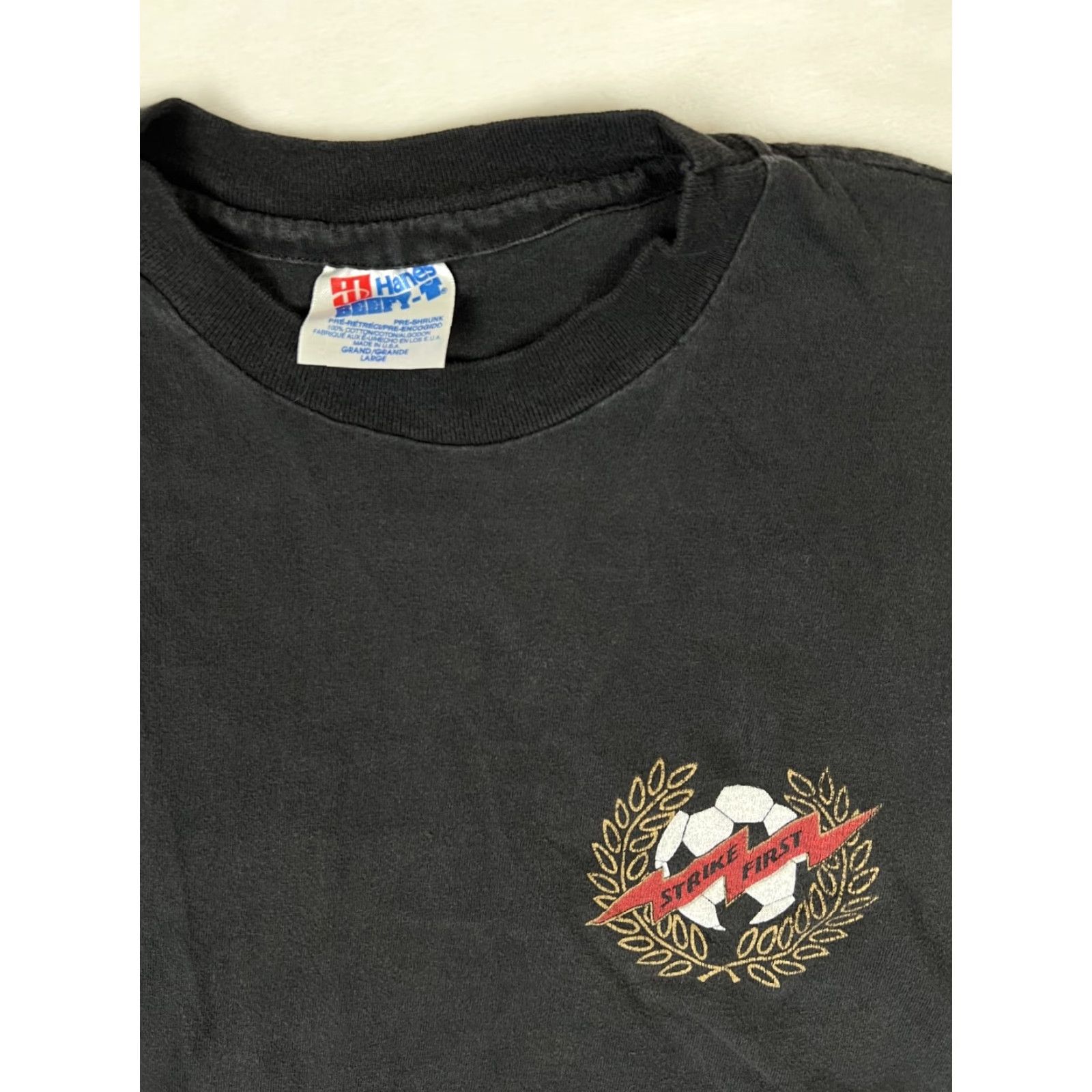 Hanes VINTAGE Hanes T-Shirt Strike First Maui Soccer Session 90s Black Short Sleeve Crew Neck Size L Men Mens Size US L / EU 52-54 / 3 - 3 Thumbnail