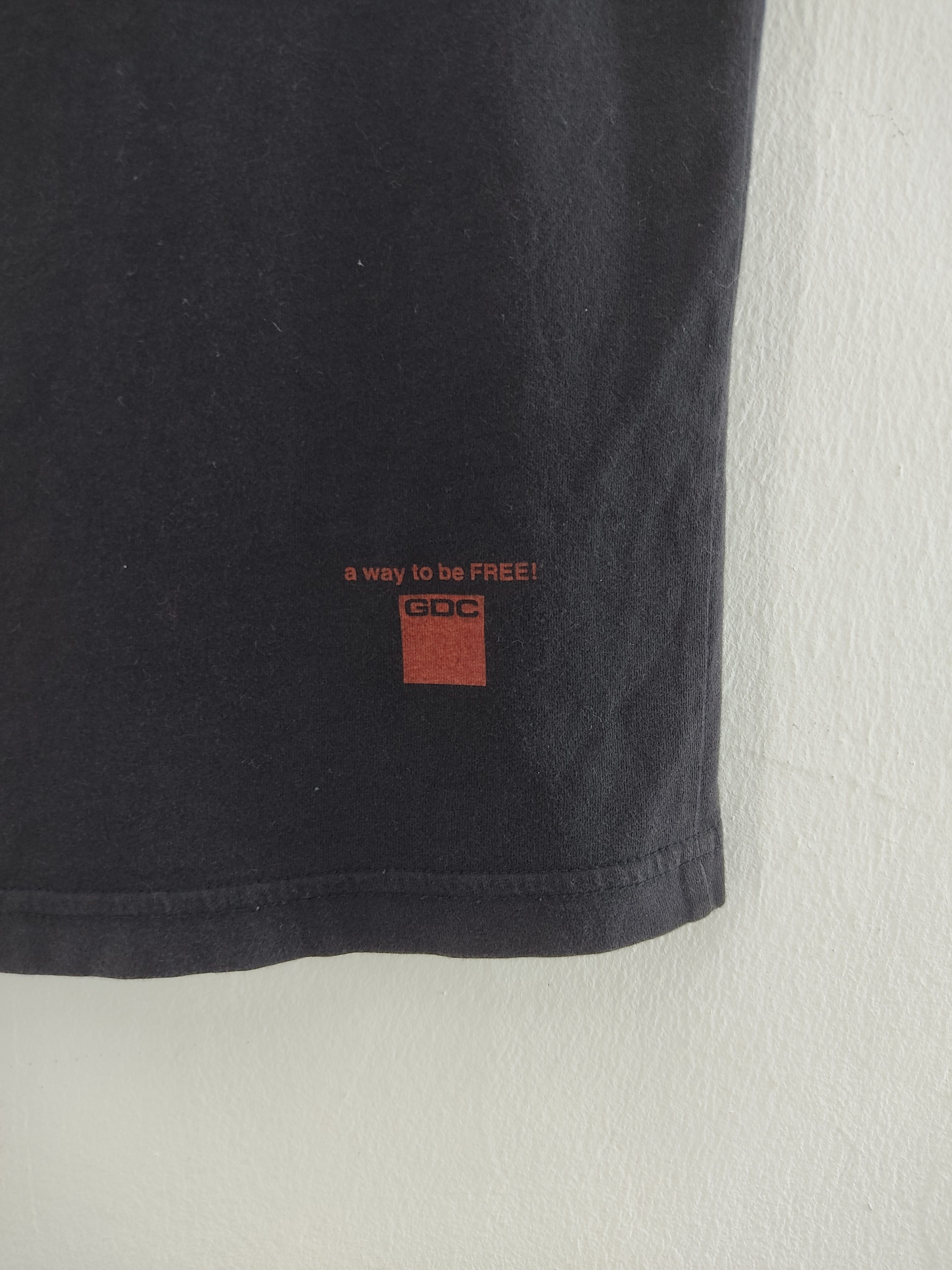 Narcotic GDC × Uniqlo Japanese Brand Narcotic GDC X Uniqlo T-Shirt Size US S / EU 44-46 / 1 - 6 Thumbnail