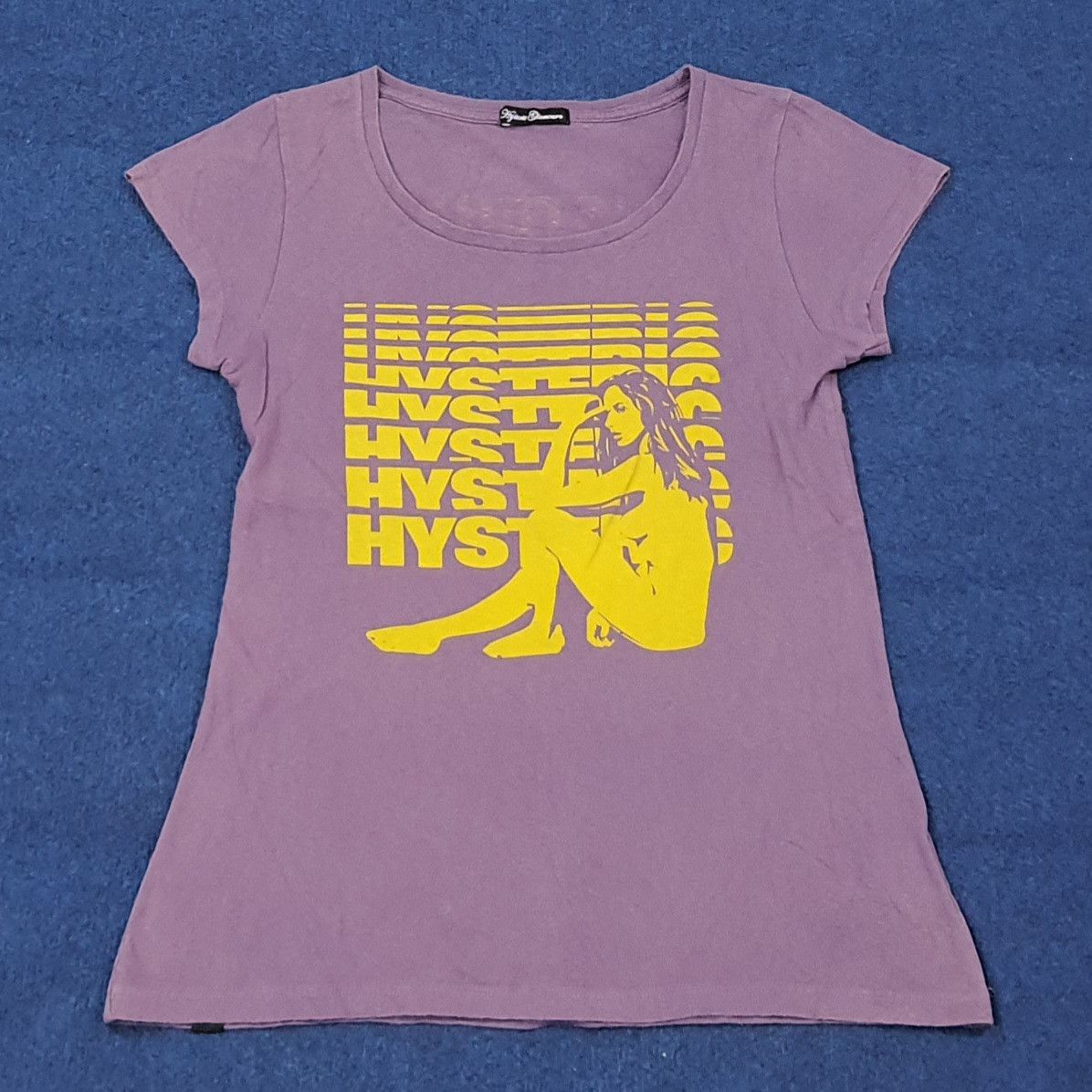 Hysteric Glamour Vintage Hysteric Glamour Japan Streetwear Tshirt C267N19 Size XS / US 0-2 / IT 36-38 - 1 Thumbnail