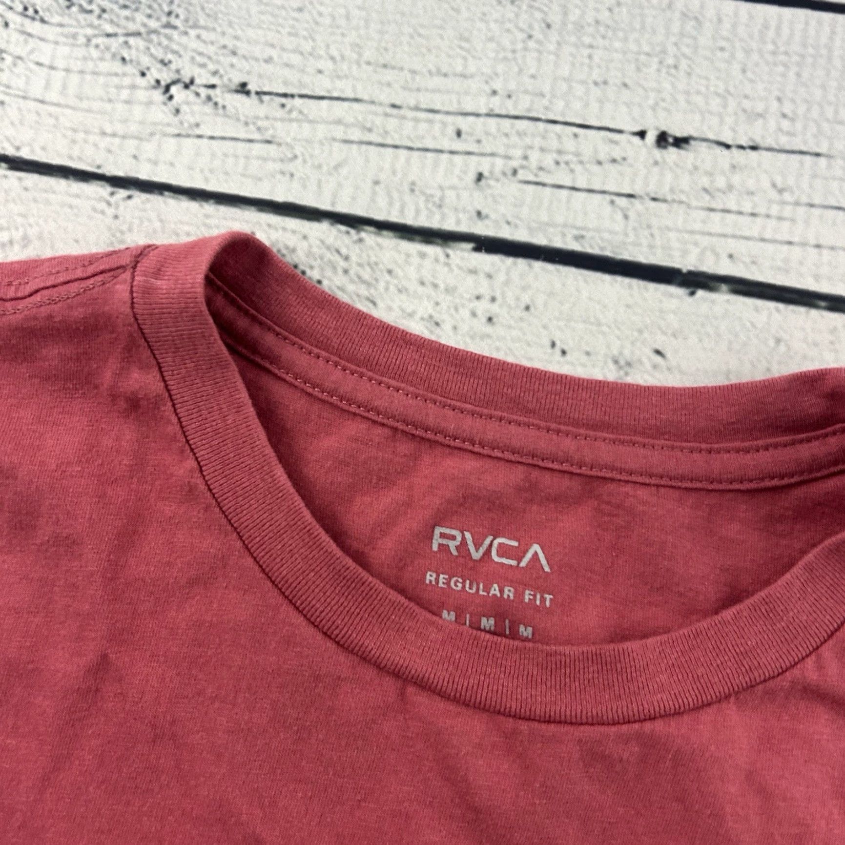 RVCA RVCA Ron Jon Flamingo Short Sleeve T Shirt Mens Medium Pink Regular Fit Clothing Shirt Men M Pink RVCA Ron Jon Flamingo Shirt Size US M / EU 48-50 / 2 - 3 Thumbnail