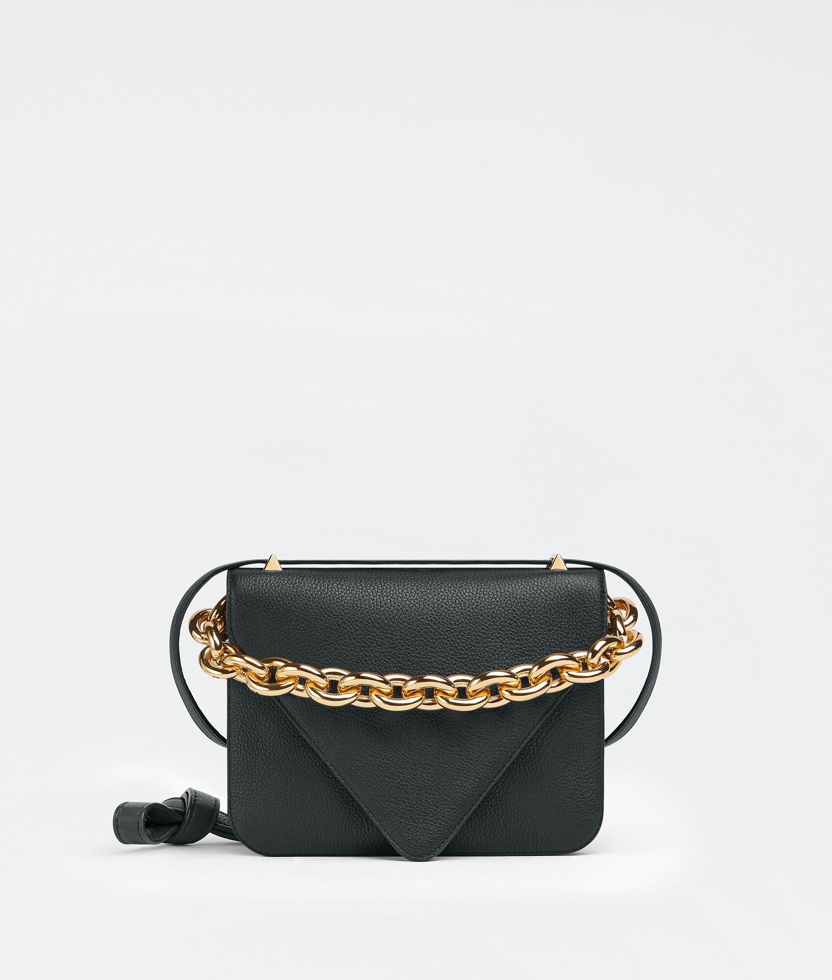 Bottega Veneta o1n1vont0225 Size: OS / Mount Bag in Black Size ONE SIZE - 1 Thumbnail