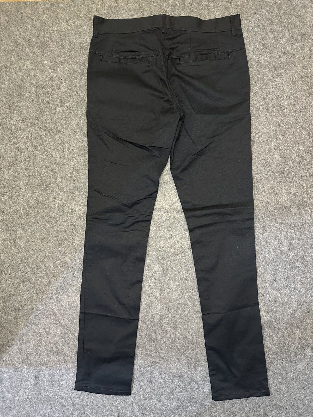 Morgan Homme Morgan Homme men's chinos featuring a classic button. Size US 32 / EU 48 - 2 Thumbnail