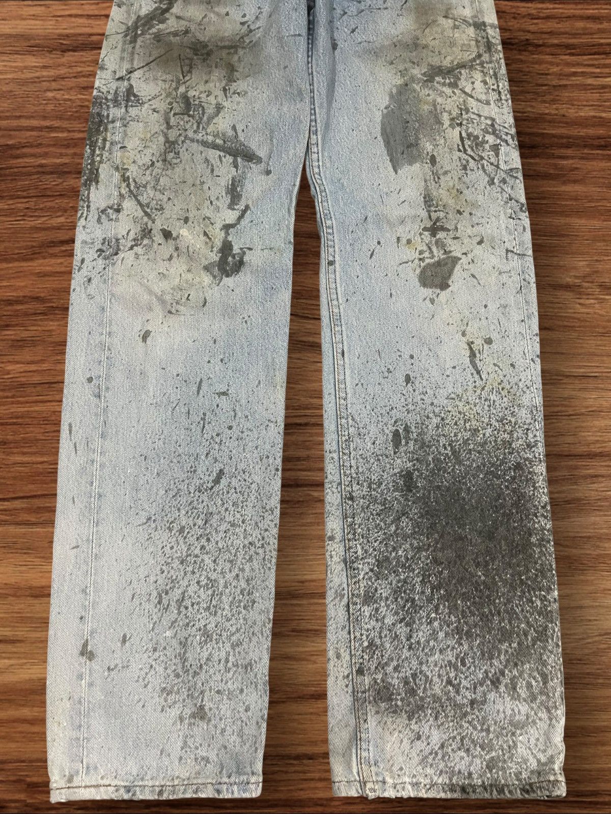 Levi's × Levi's Vintage Clothing Vintage 90s Levi’s 501 Paint Splat Washed Button Fly Jeans Size US 31 - 14 Thumbnail