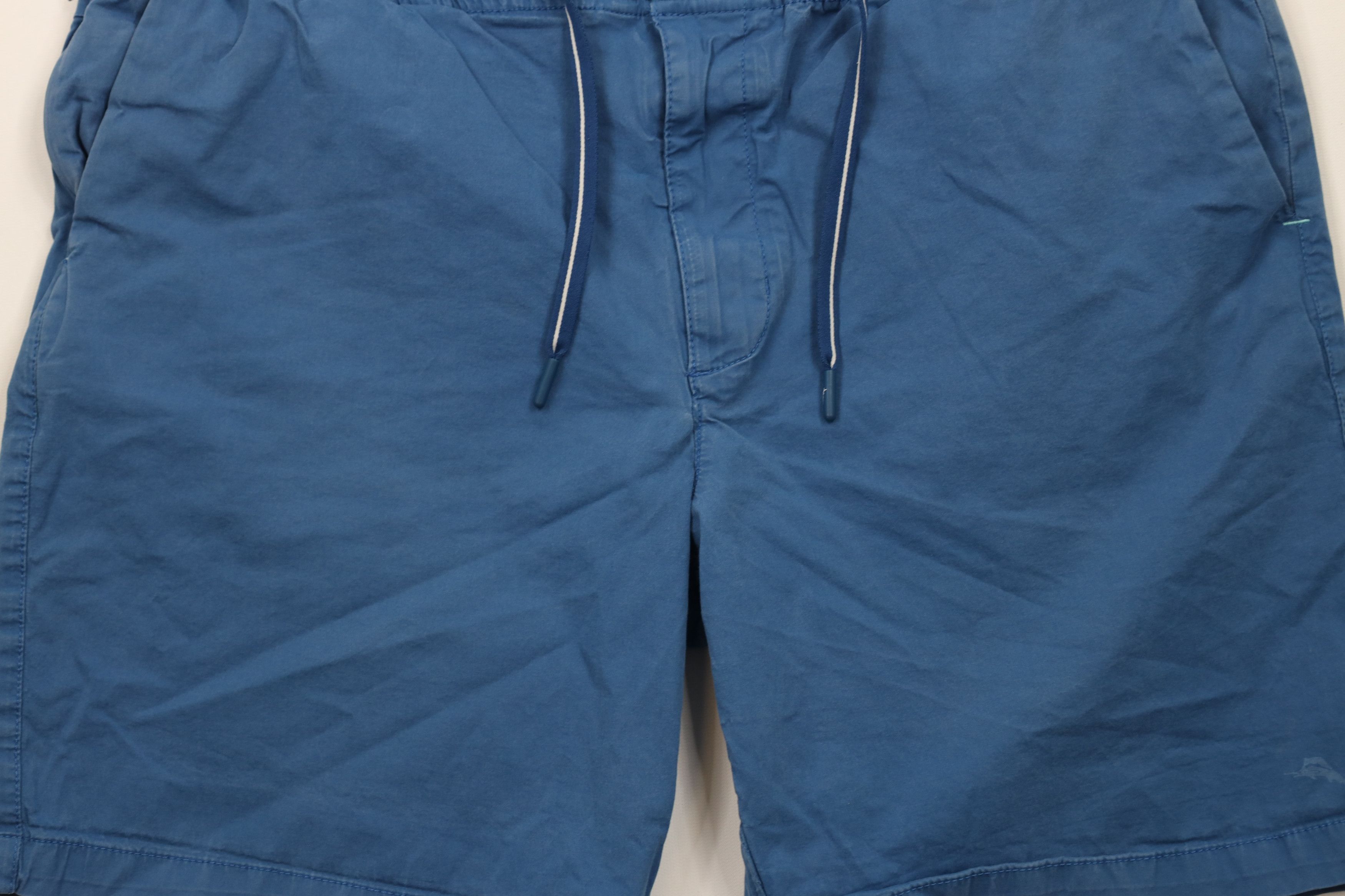 Tommy Bahama × Vintage Vintage Y2K Tommy Bahama Marlin Logo Above Knee Shorts Blue Size US 36 / EU 52 - 3 Thumbnail