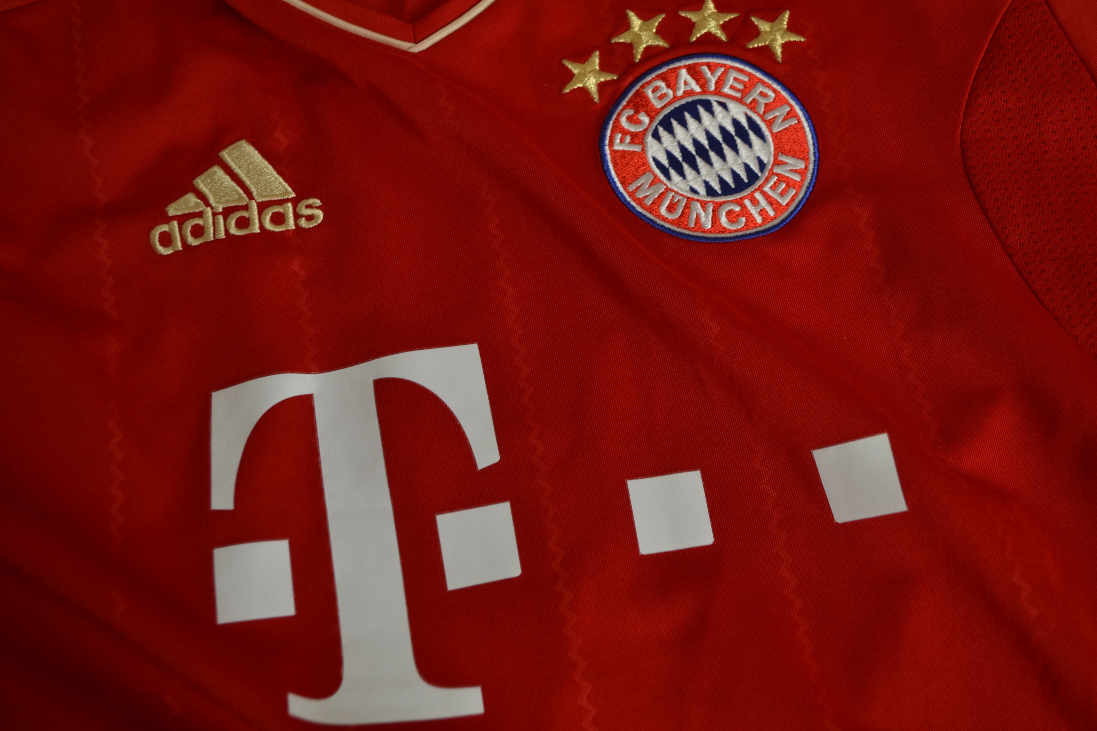 Adidas Bayern Munich 2012 2013 Tony Kroos Jersey Long Sleeve Shirt Size US S / EU 44-46 / 1 - 4 Thumbnail